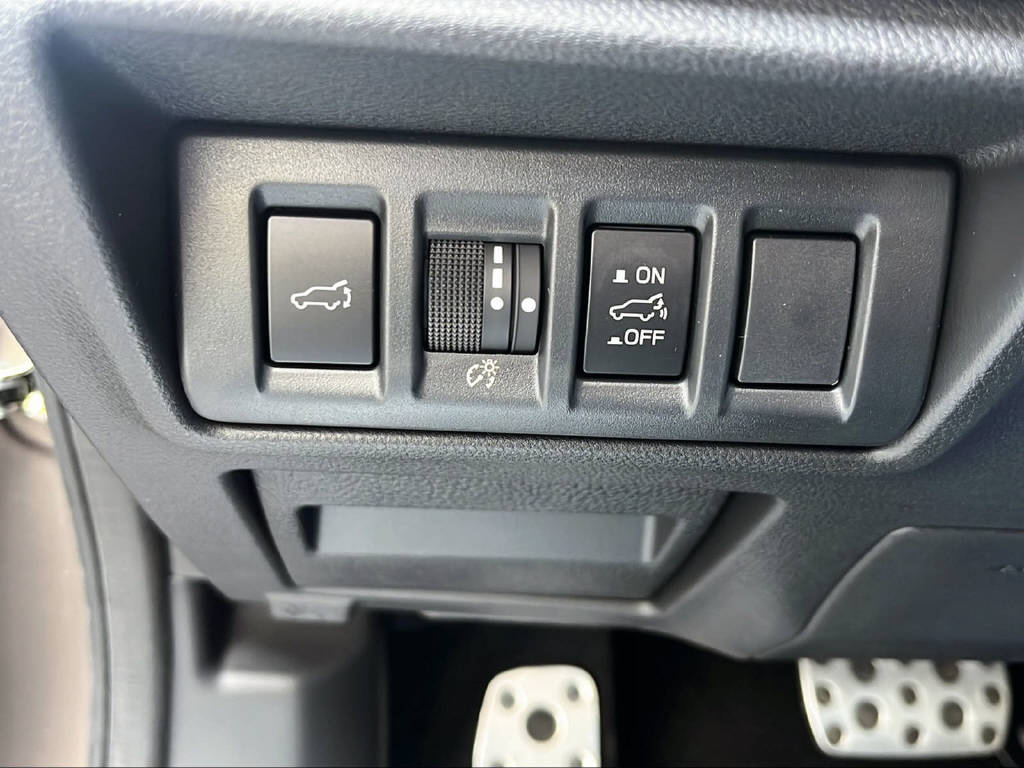SUBARU Outback 2.5i Final Edition-image-24