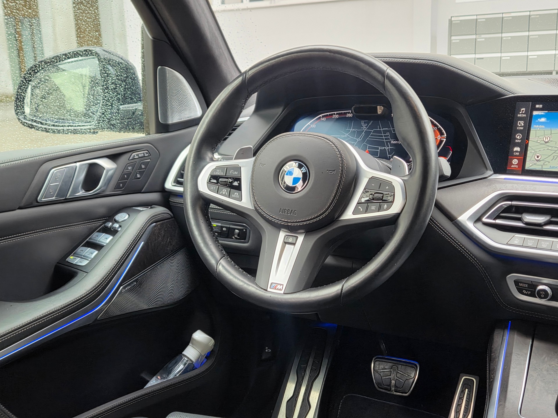 BMW X7 xDrive 48V 40d Steptronic-image-10