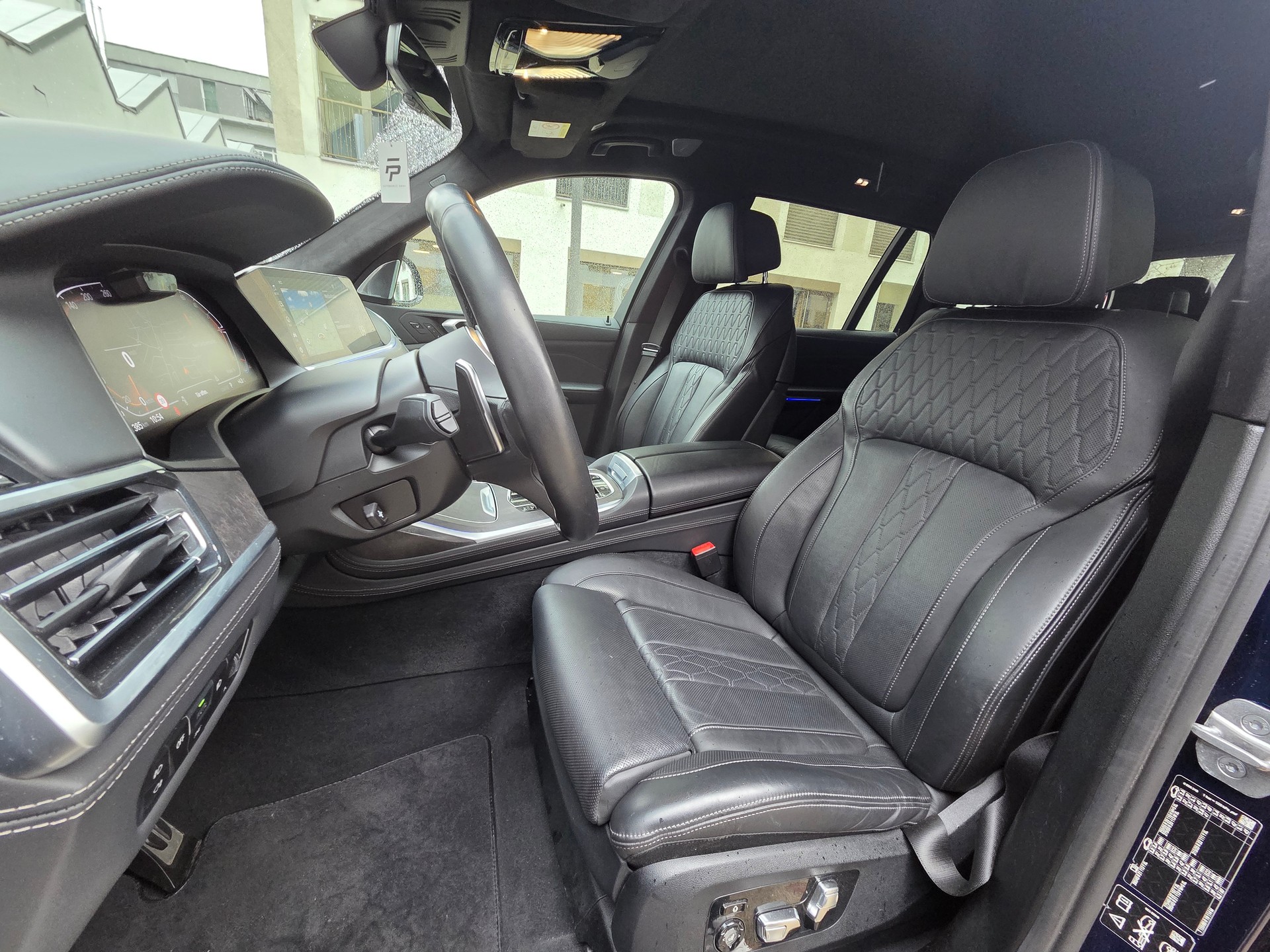 BMW X7 xDrive 48V 40d Steptronic-image-7