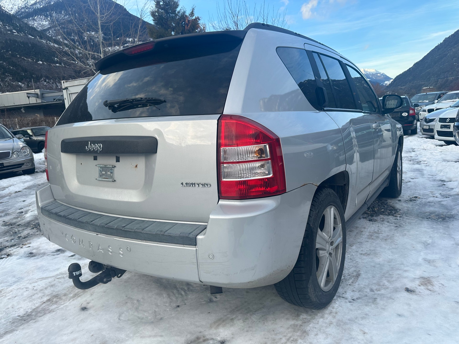 JEEP Compass 2.4 Limited CVT-image-3