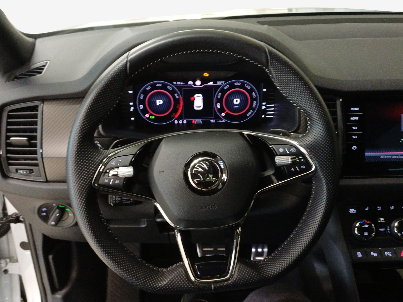SKODA Kodiaq 2.0 TSI 4x4 SportLine-image-9