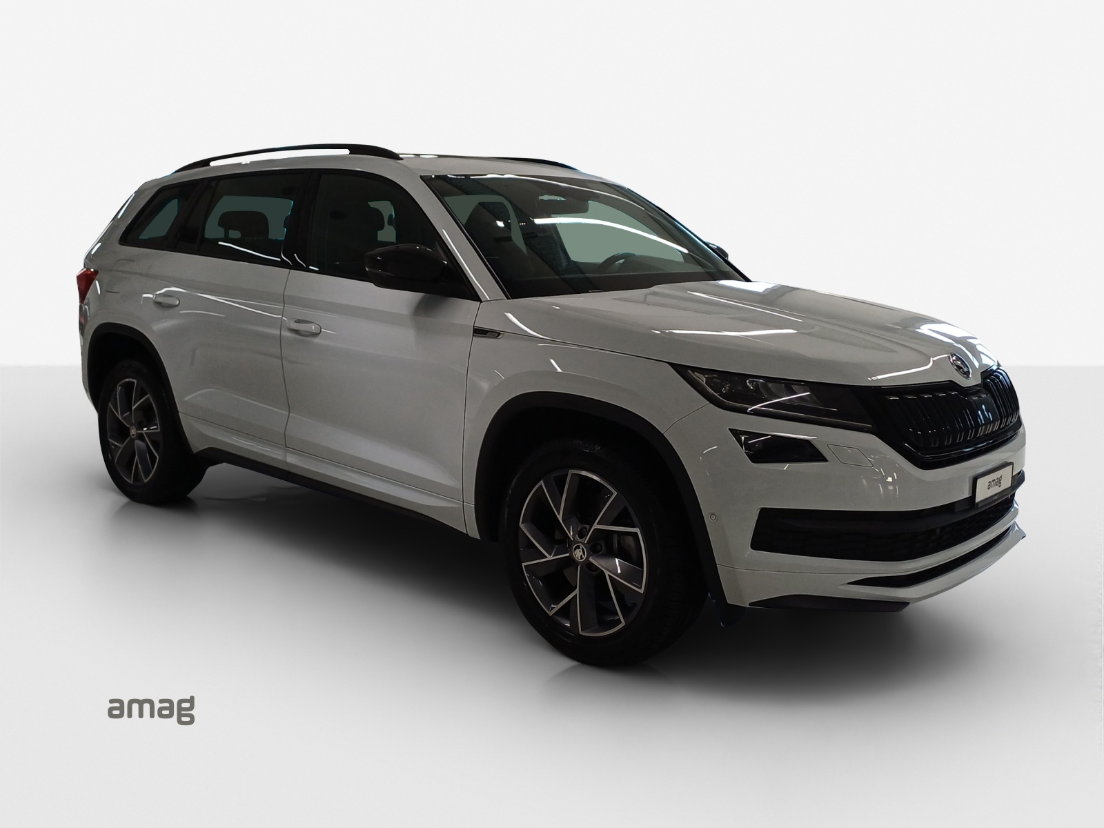 SKODA Kodiaq 2.0 TSI 4x4 SportLine-image-5