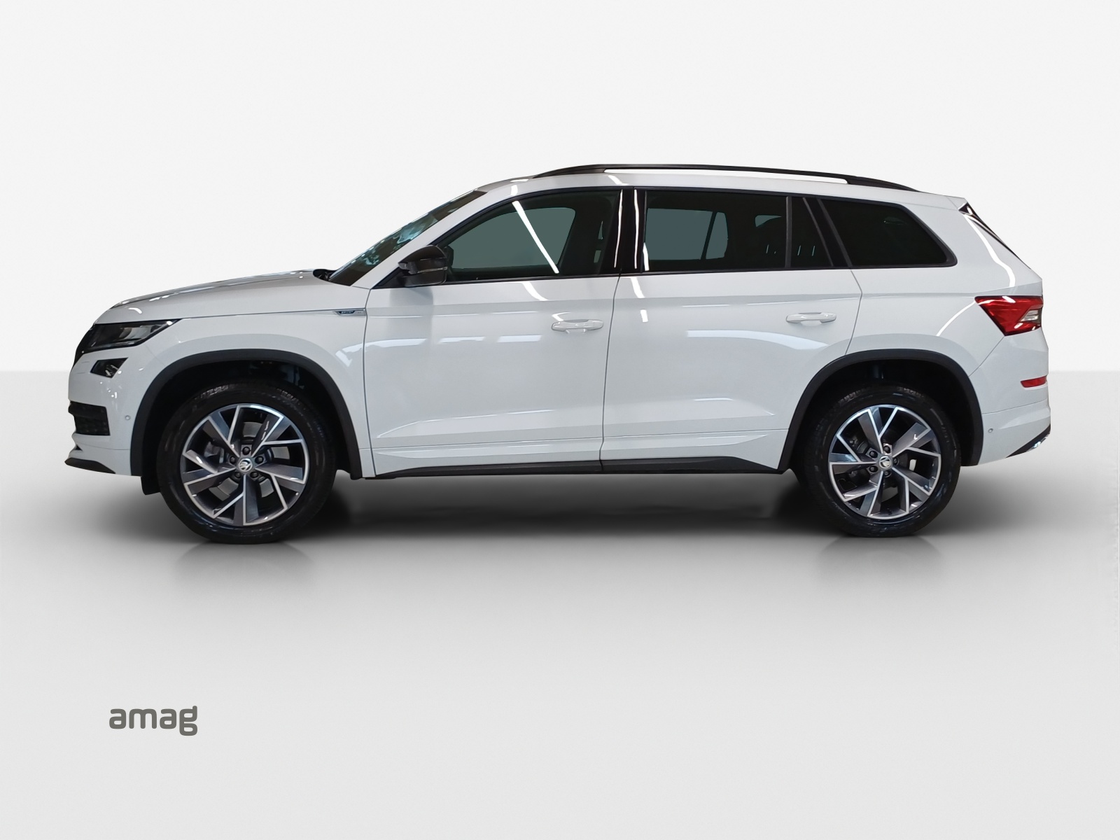 SKODA Kodiaq 2.0 TSI 4x4 SportLine-image-1