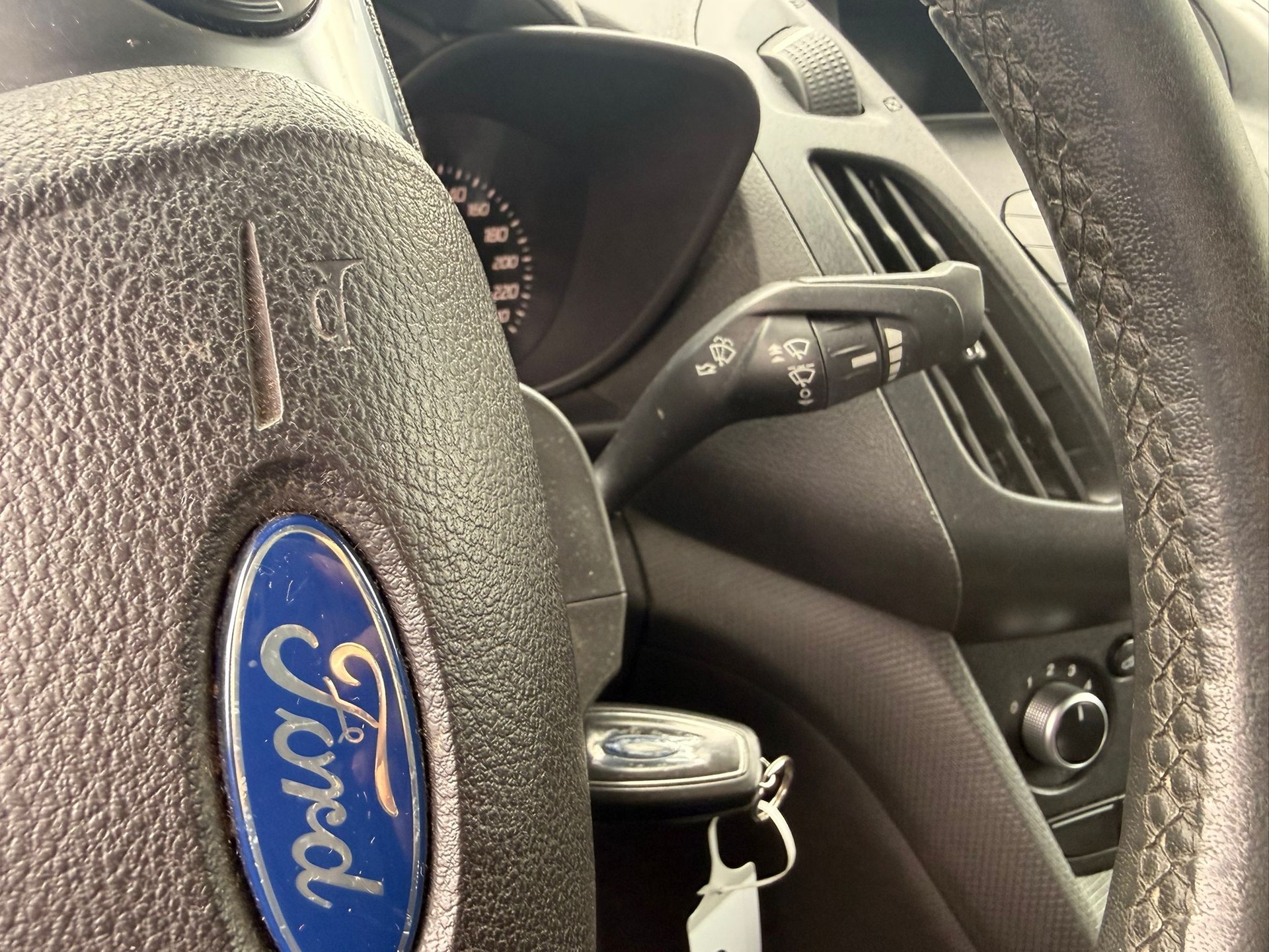 FORD Transit Connect Van T200 1.0 EcoBoost Trend-image-16