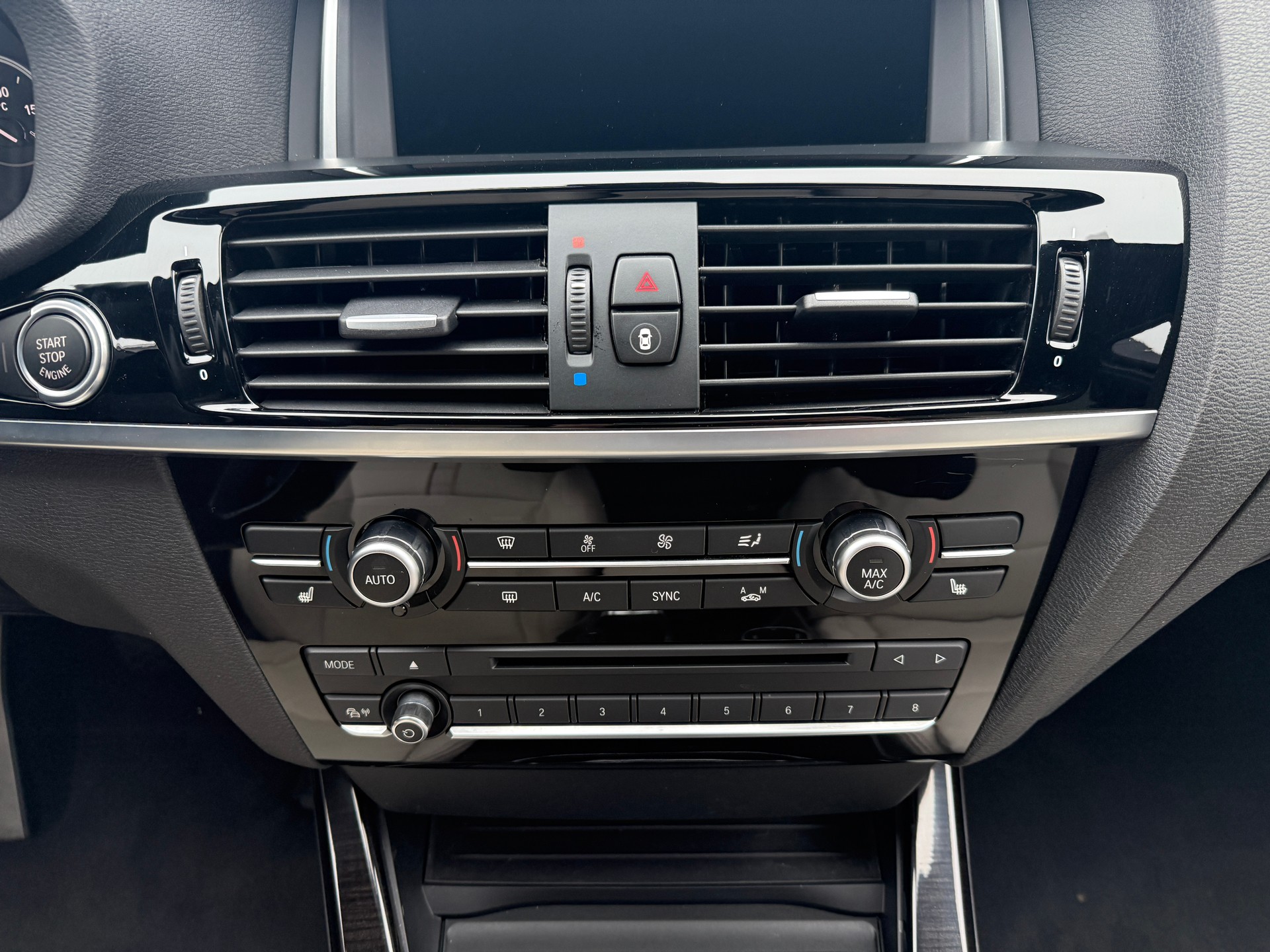 BMW X4 xDrive 35d M-Sport-image-16