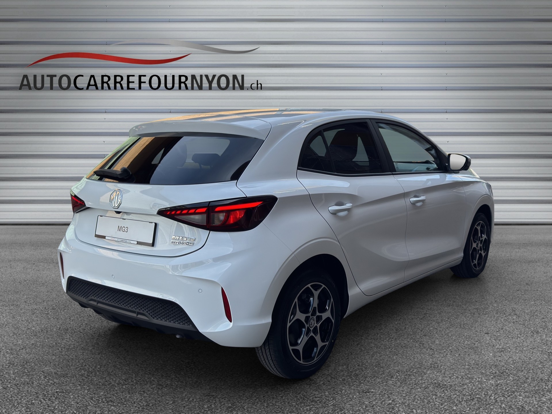 MG 3 1.5 Hybrid Luxury Aut.-image-5
