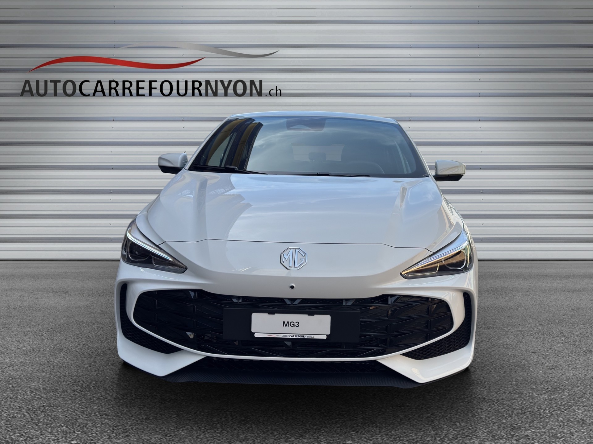 MG 3 1.5 Hybrid Luxury Aut.-showroom-element-1