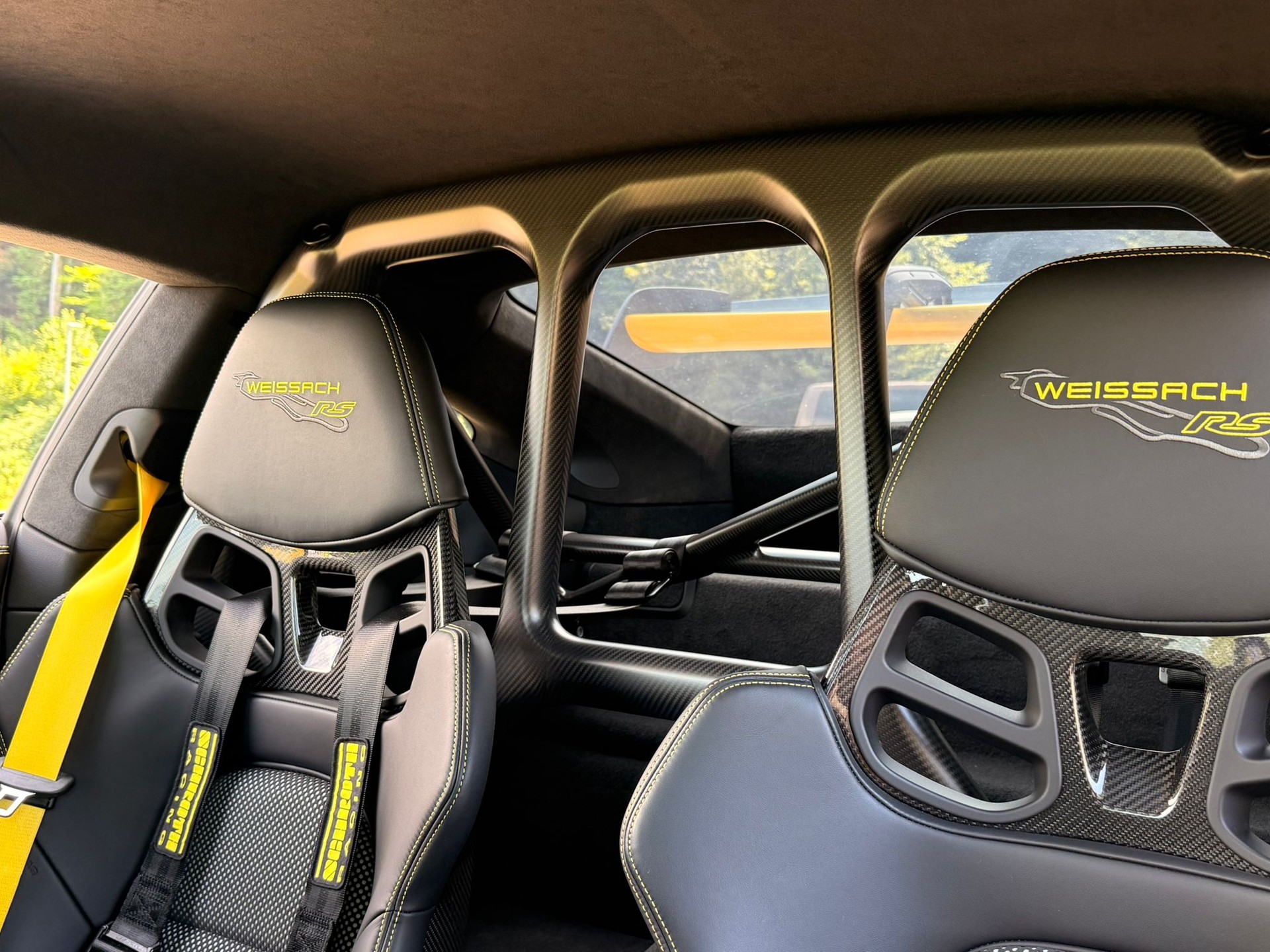 PORSCHE 911 GT3 RS WEISSACH (MY24)-image-6