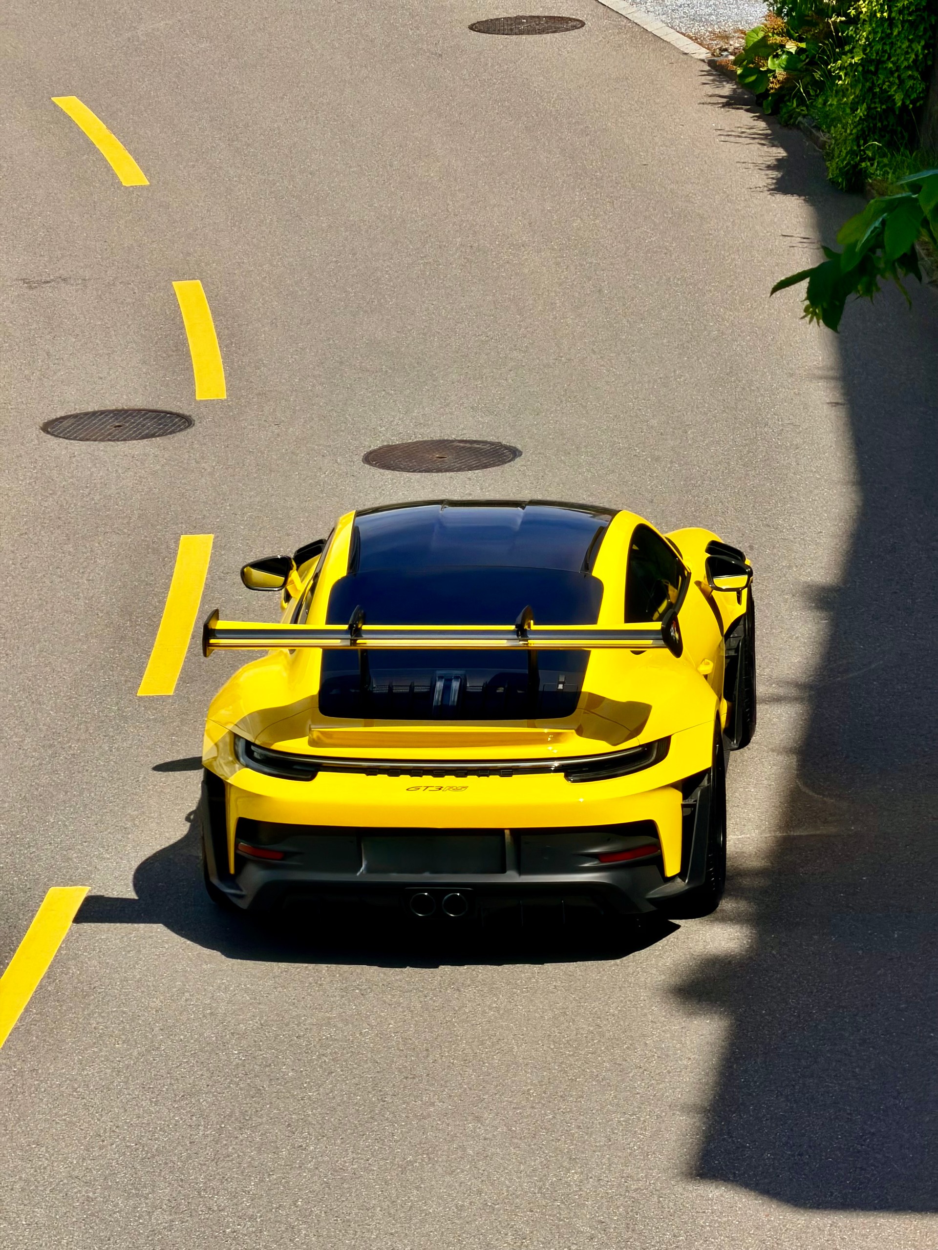 PORSCHE 911 GT3 RS-image-0