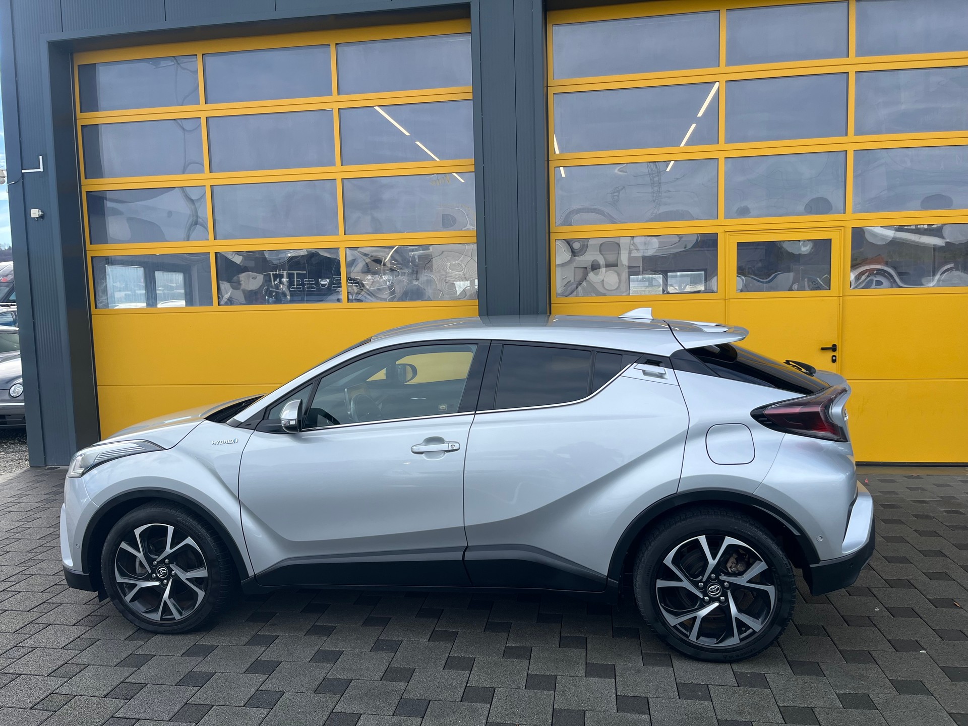TOYOTA C-HR 1.8 HSD Limited CVT