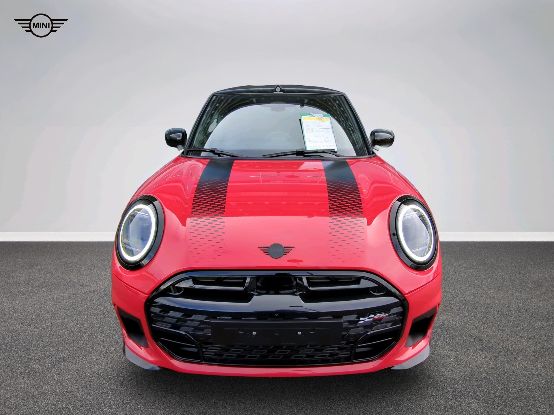 MINI John Cooper Works Cabrio-image-12