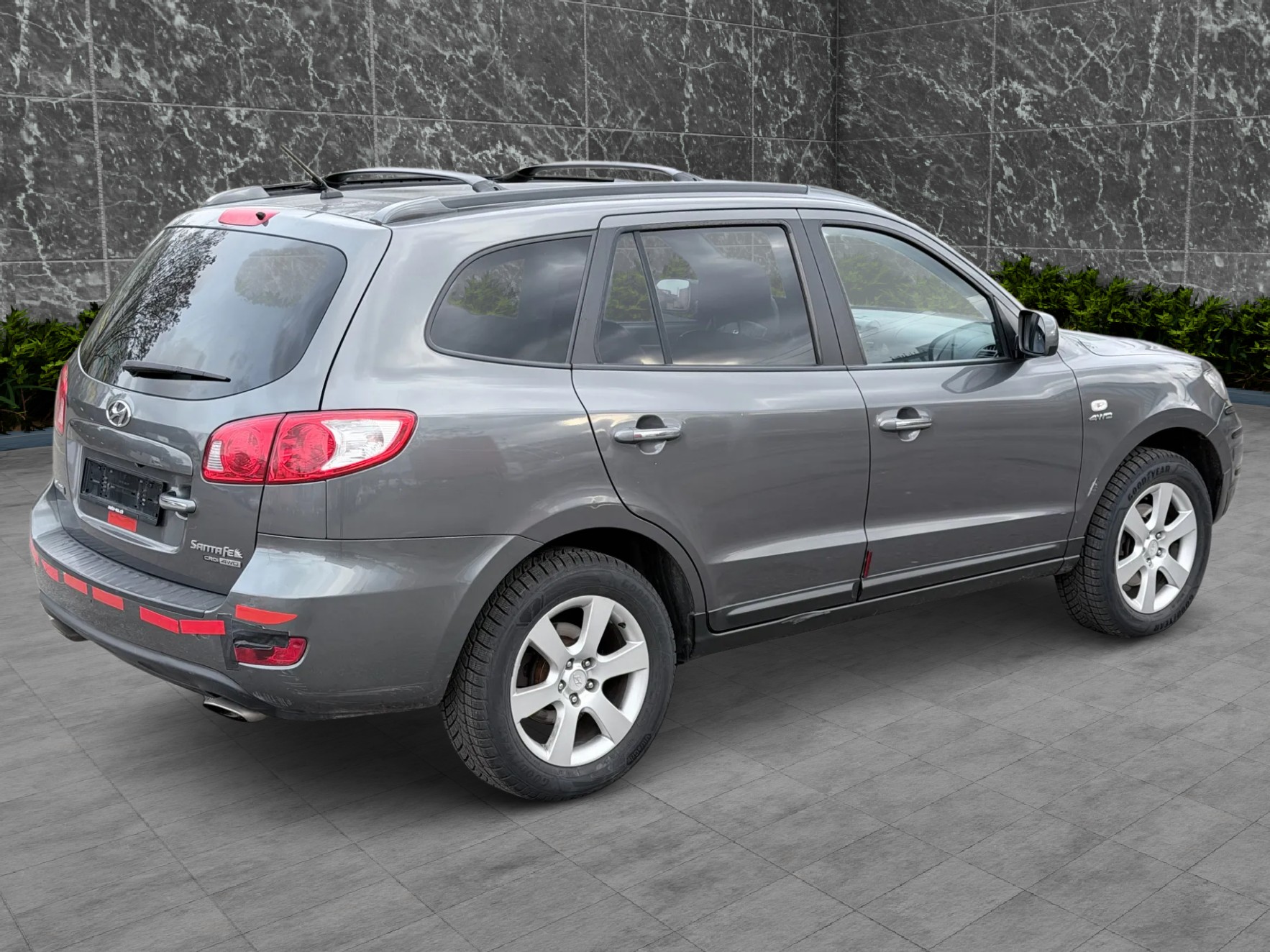 HYUNDAI Santa Fe 2.2 CRDi Premium 4WD Automatic-image-3