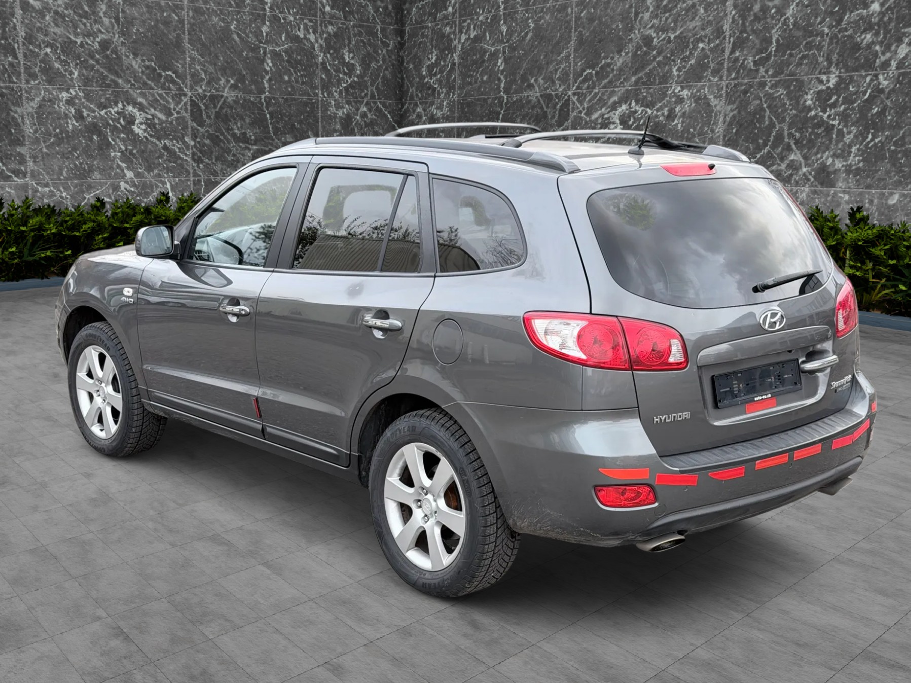 HYUNDAI Santa Fe 2.2 CRDi Premium 4WD Automatic-image-4
