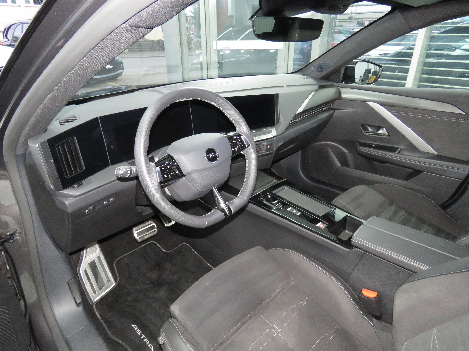 OPEL Astra 1.6 PHEV GS Automat-image-6