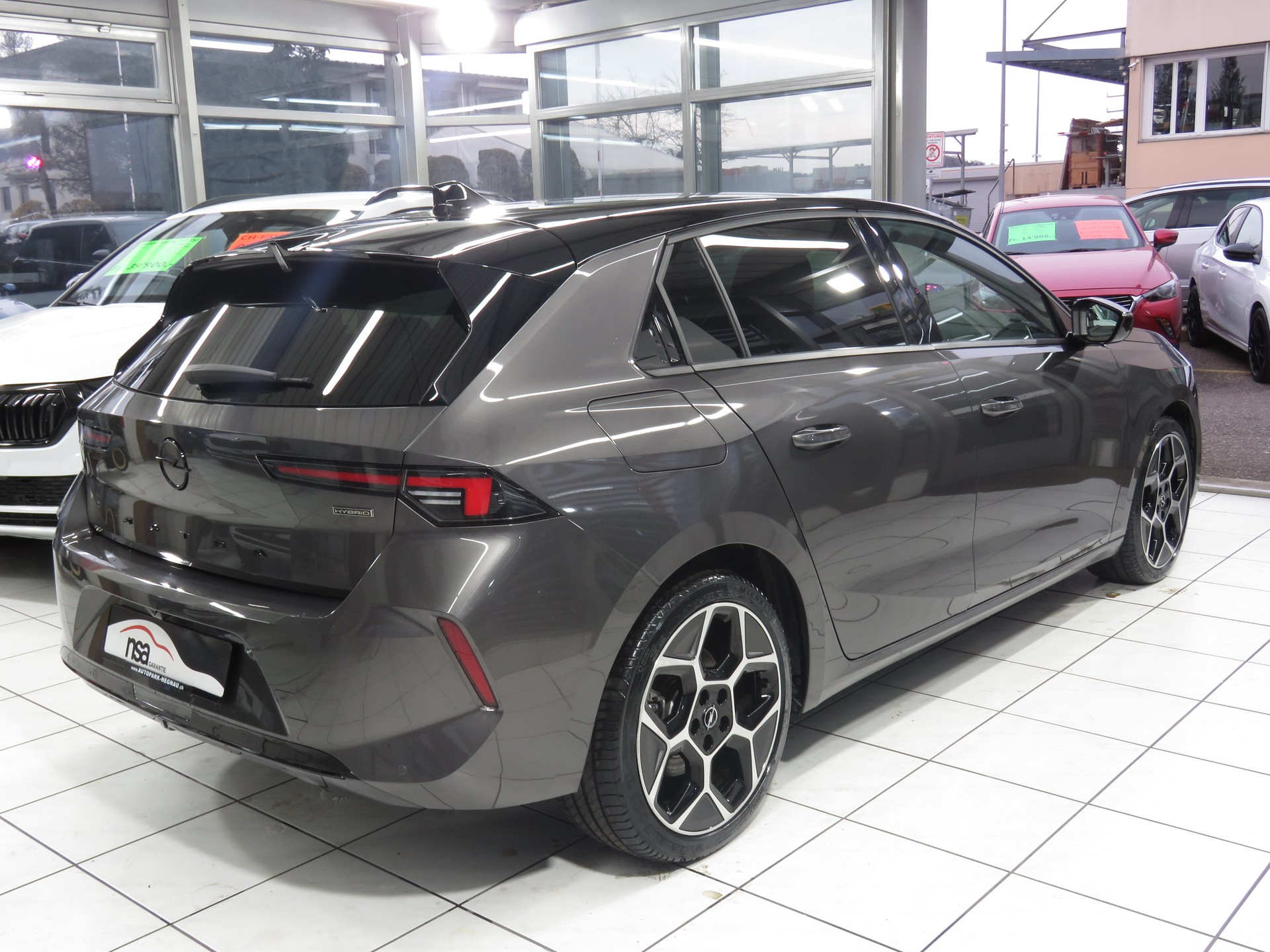 OPEL Astra 1.6 PHEV GS Automat-image-3