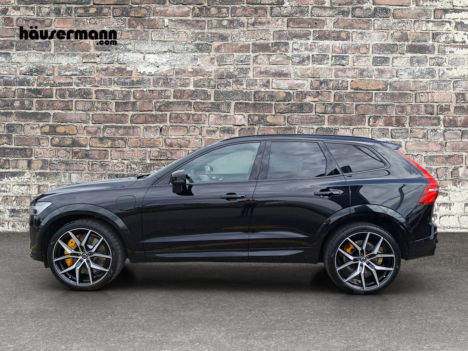 VOLVO XC60 2.0 T8 TE Polestar eAWD-showroom-element-1