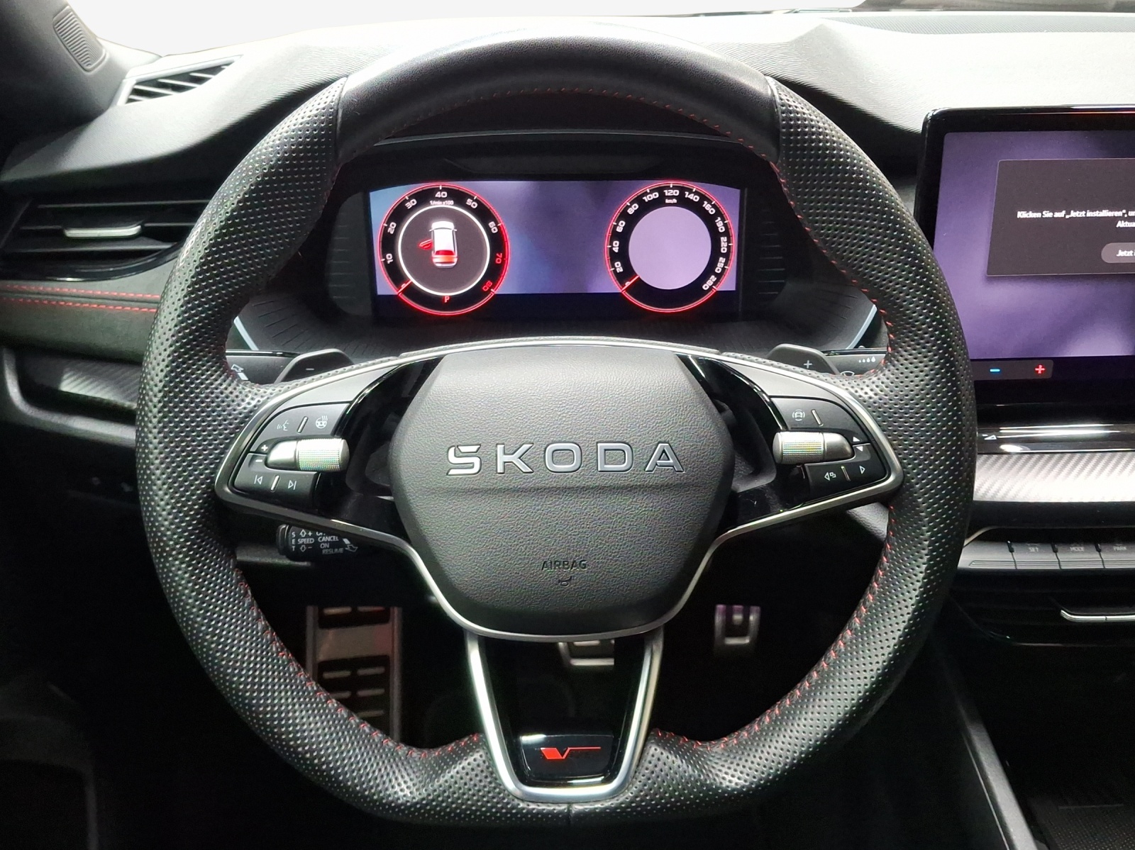 SKODA Octavia Combi 2.0 TSI DSG RS-image-9