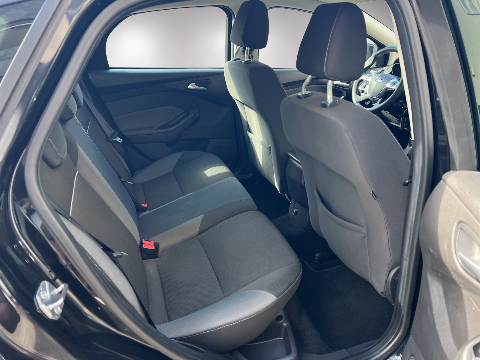 FORD Focus 1.6 TDCi Trend-image-13