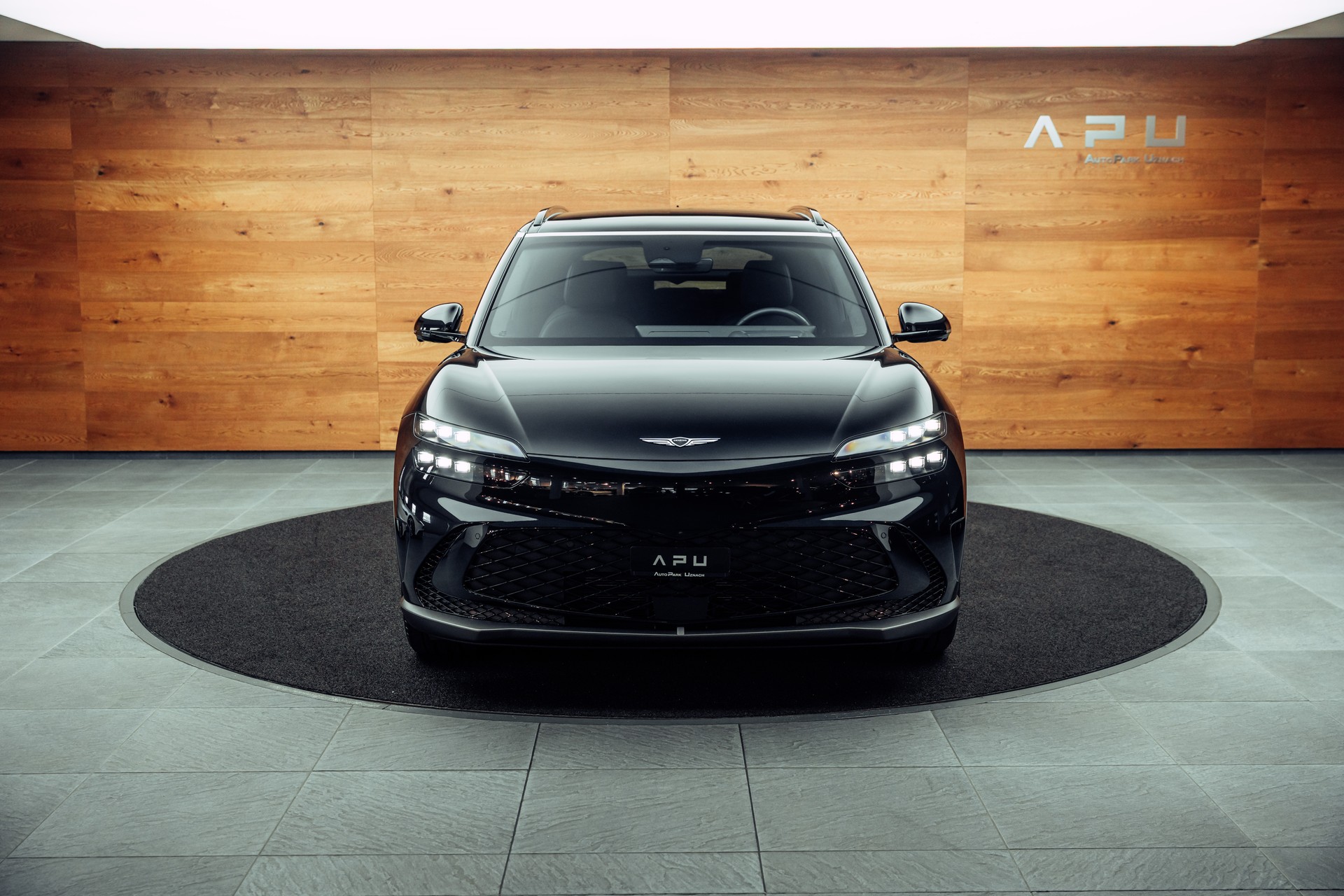 GENESIS GV60 77.4 kWh Sport AWD-image-17