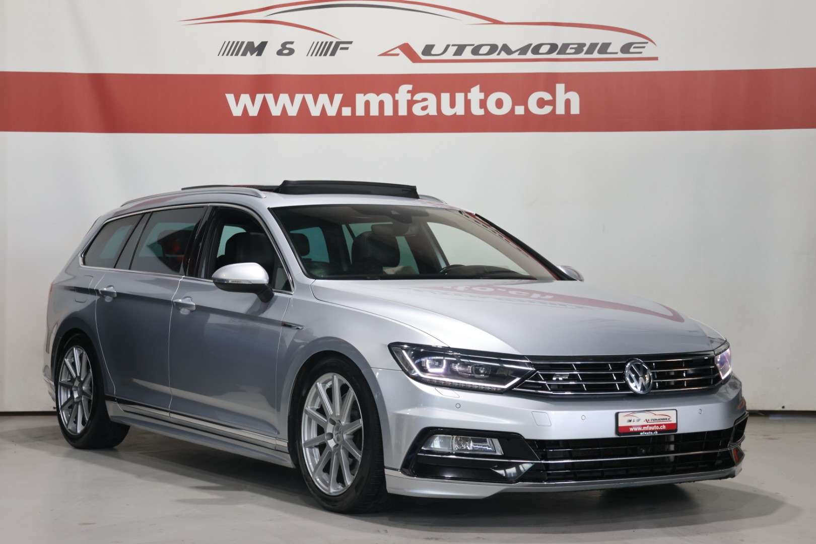 VW Passat Variant 2.0 TDI 240 SCR Sport DSG 4m-image-3