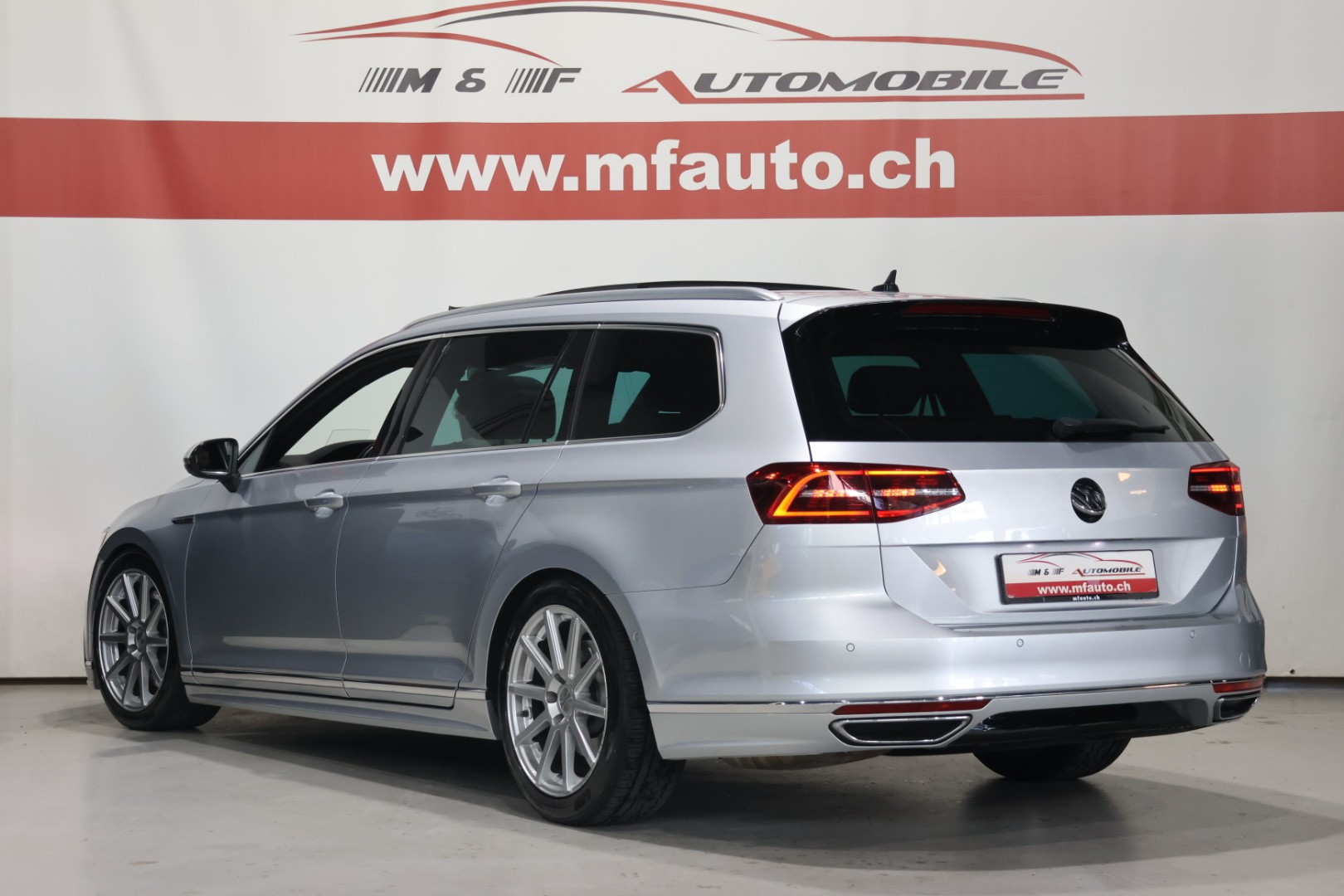 VW Passat Variant 2.0 TDI 240 SCR Sport DSG 4m-image-5