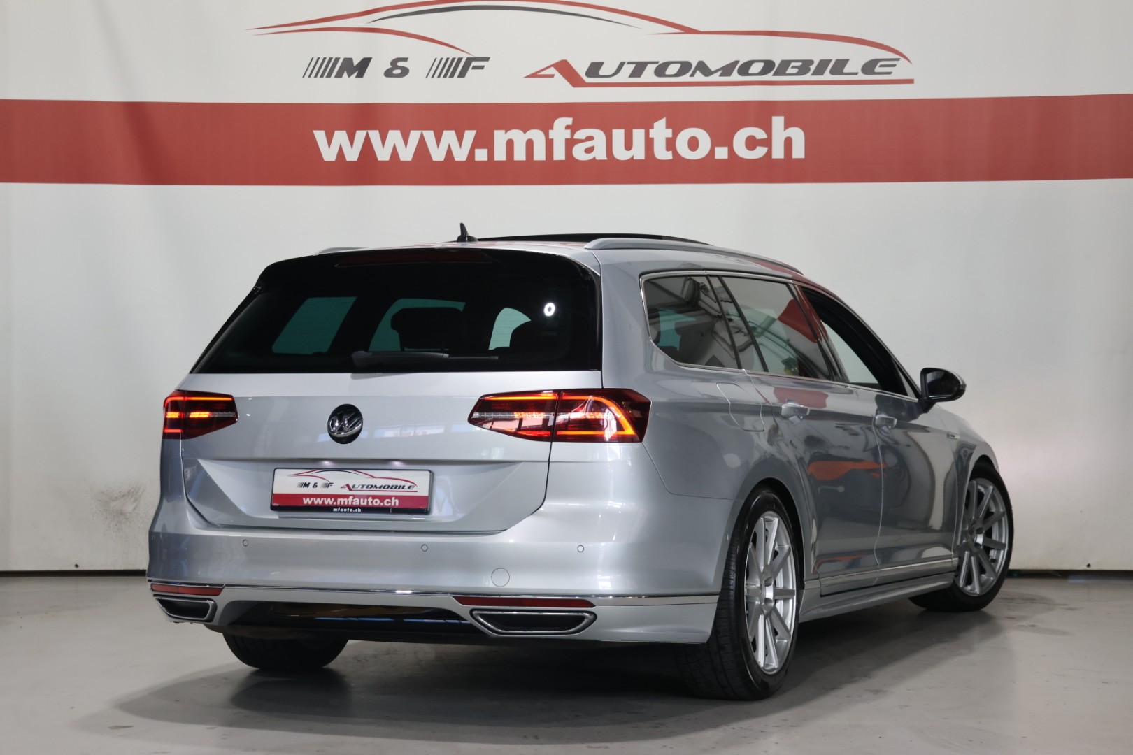 VW Passat Variant 2.0 TDI 240 SCR Sport DSG 4m-image-7
