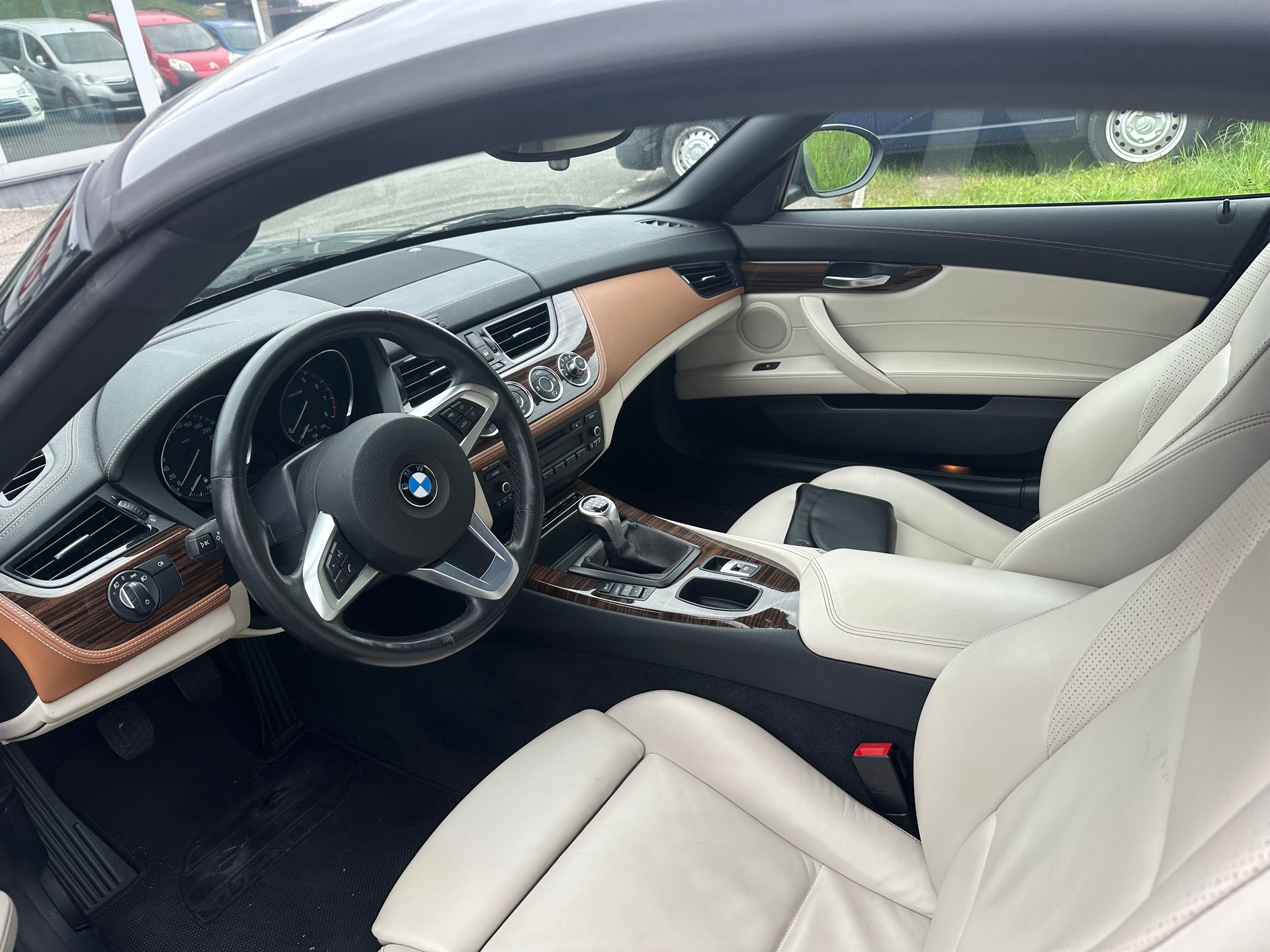 BMW Z4 sDrive 1.8i-image-3