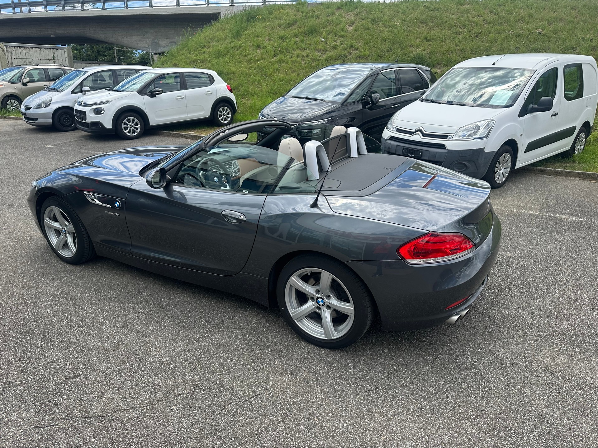 BMW Z4 sDrive 1.8i-image-6