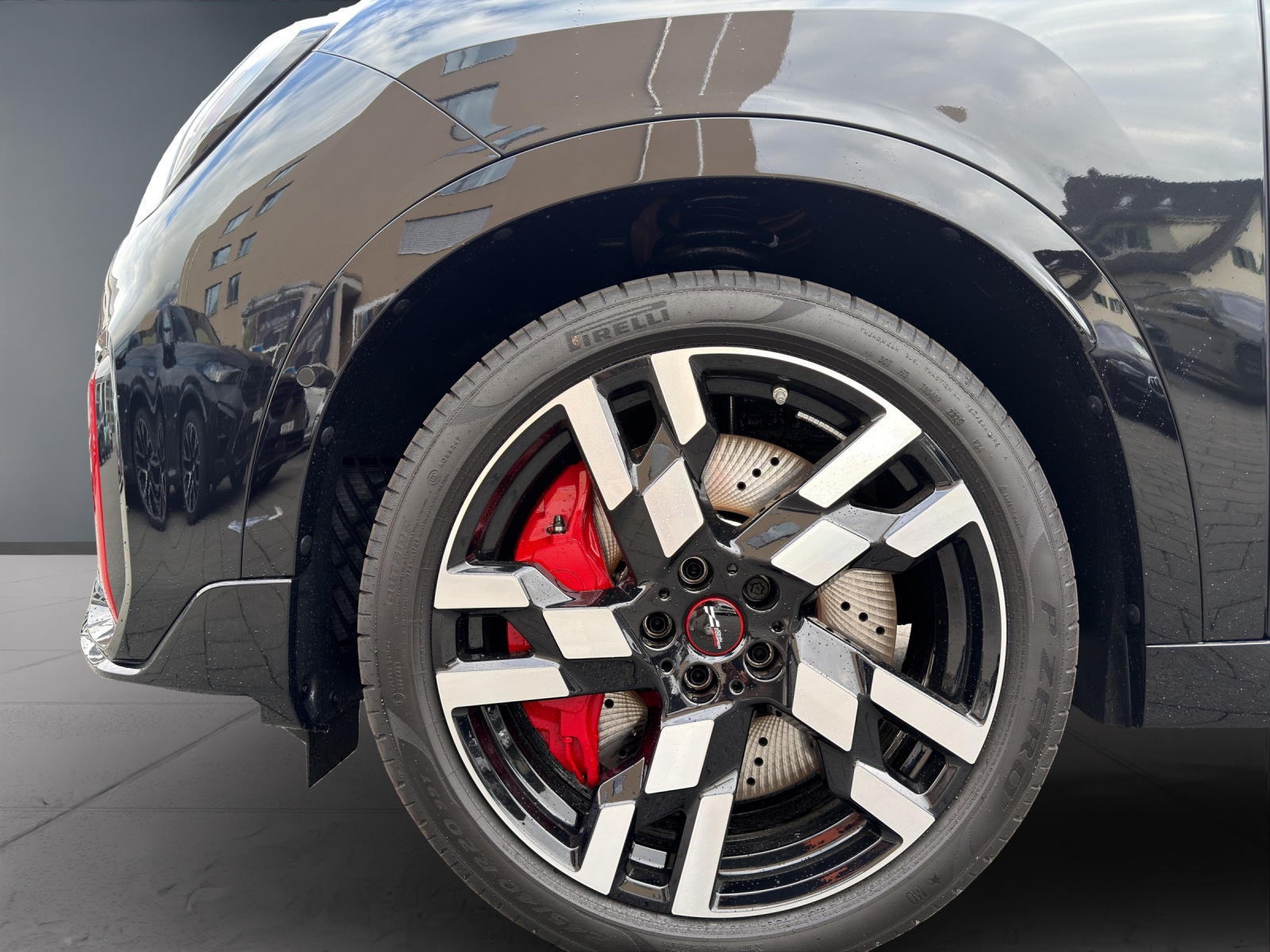 MINI Countryman U25 2.0i John Cooper Works ALL4-image-8