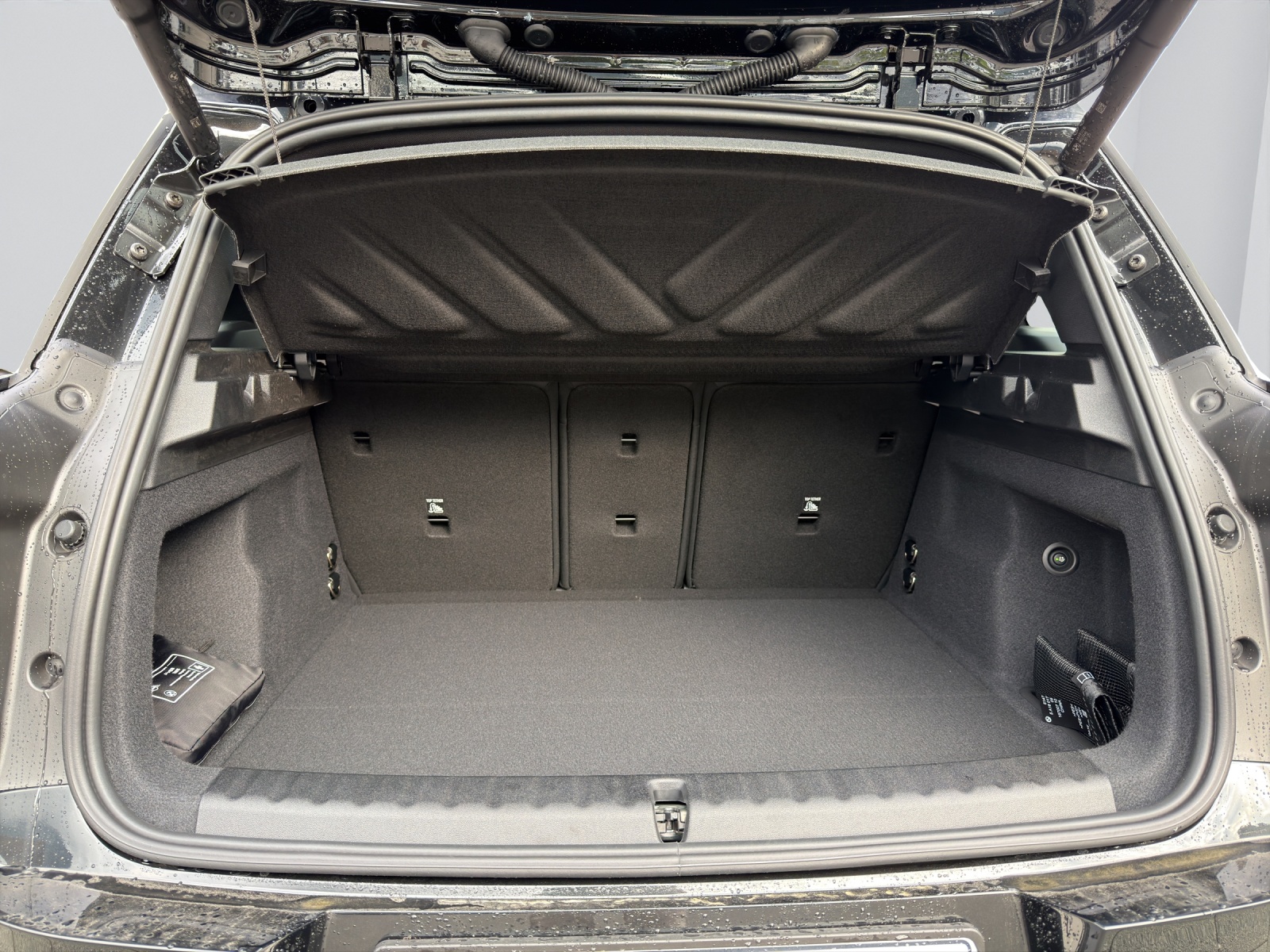 MINI Countryman U25 2.0i John Cooper Works ALL4-image-12