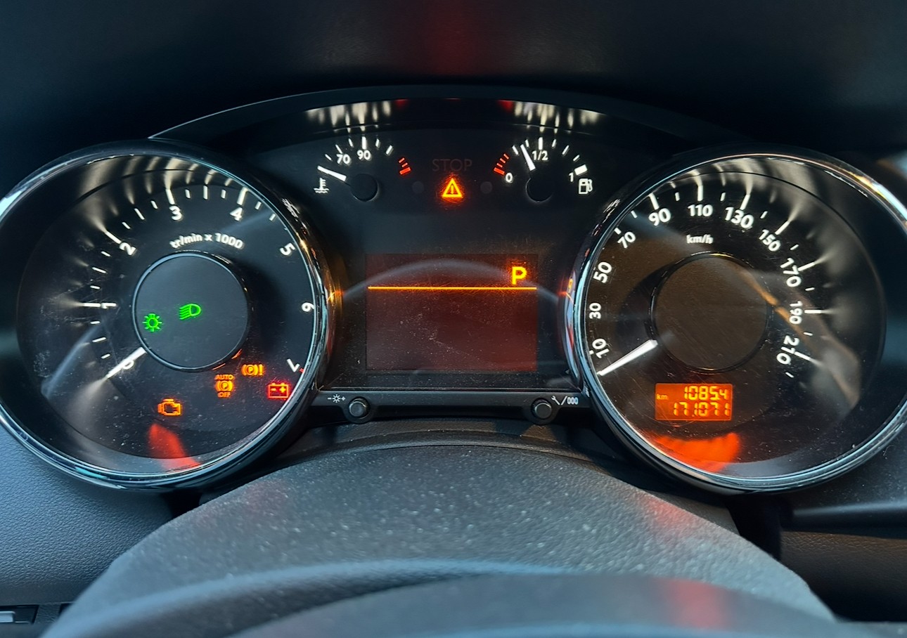 PEUGEOT 3008-image-9