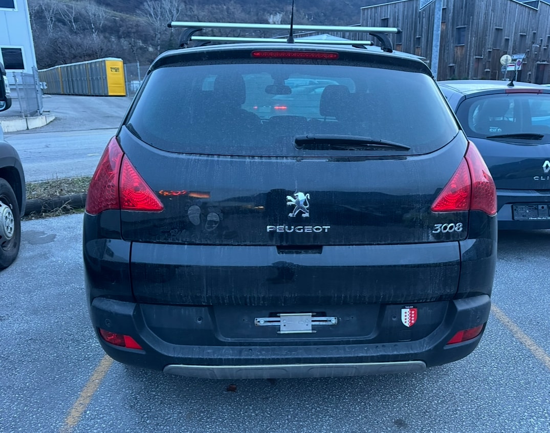 PEUGEOT 3008-image-4