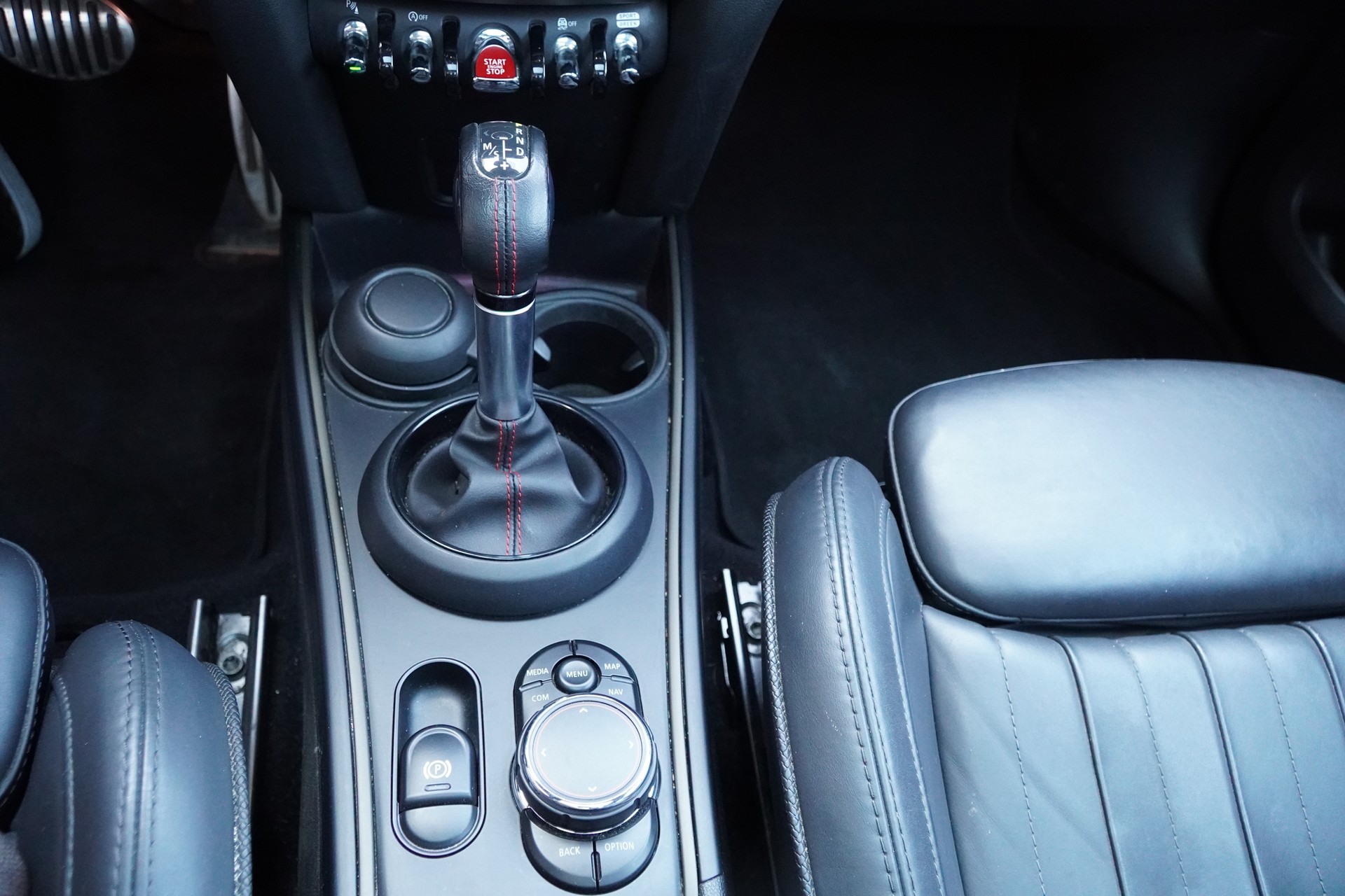 MINI Countryman Cooper S ALL4 Steptronic-image-19