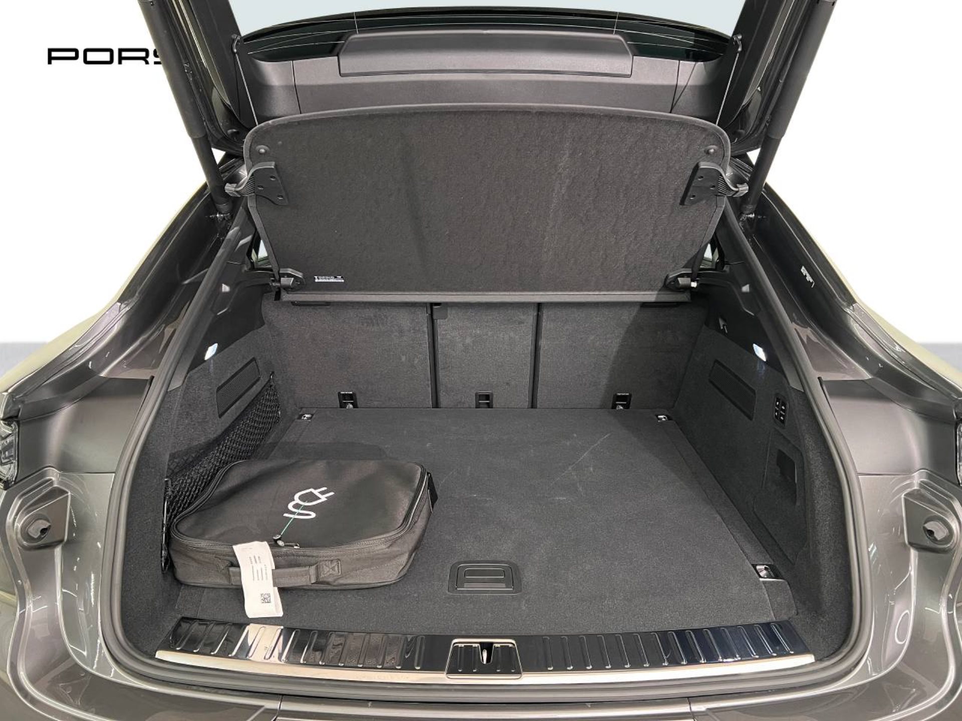 PORSCHE Cayenne S E-Hybrid Coupé-image-13
