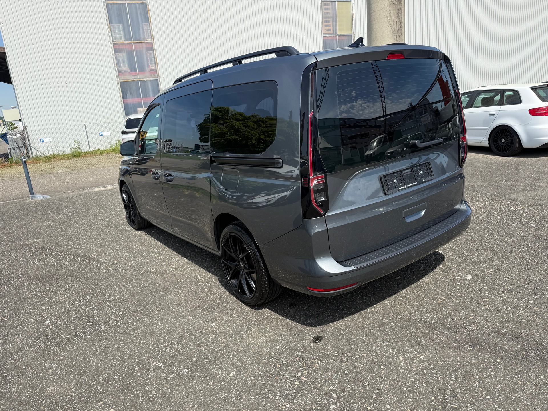 VW Caddy Maxi 1.5 TSI California Spirit DSG-image-6