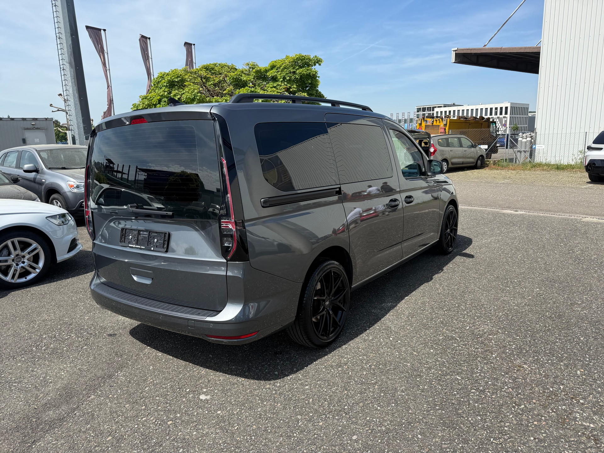 VW Caddy Maxi 1.5 TSI California Spirit DSG-image-4