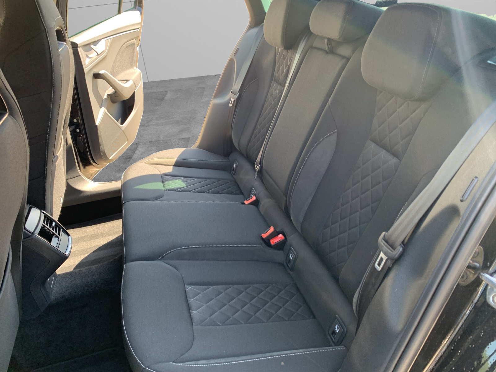 SKODA Kamiq 1.5 TSI ACT Style DSG-image-11