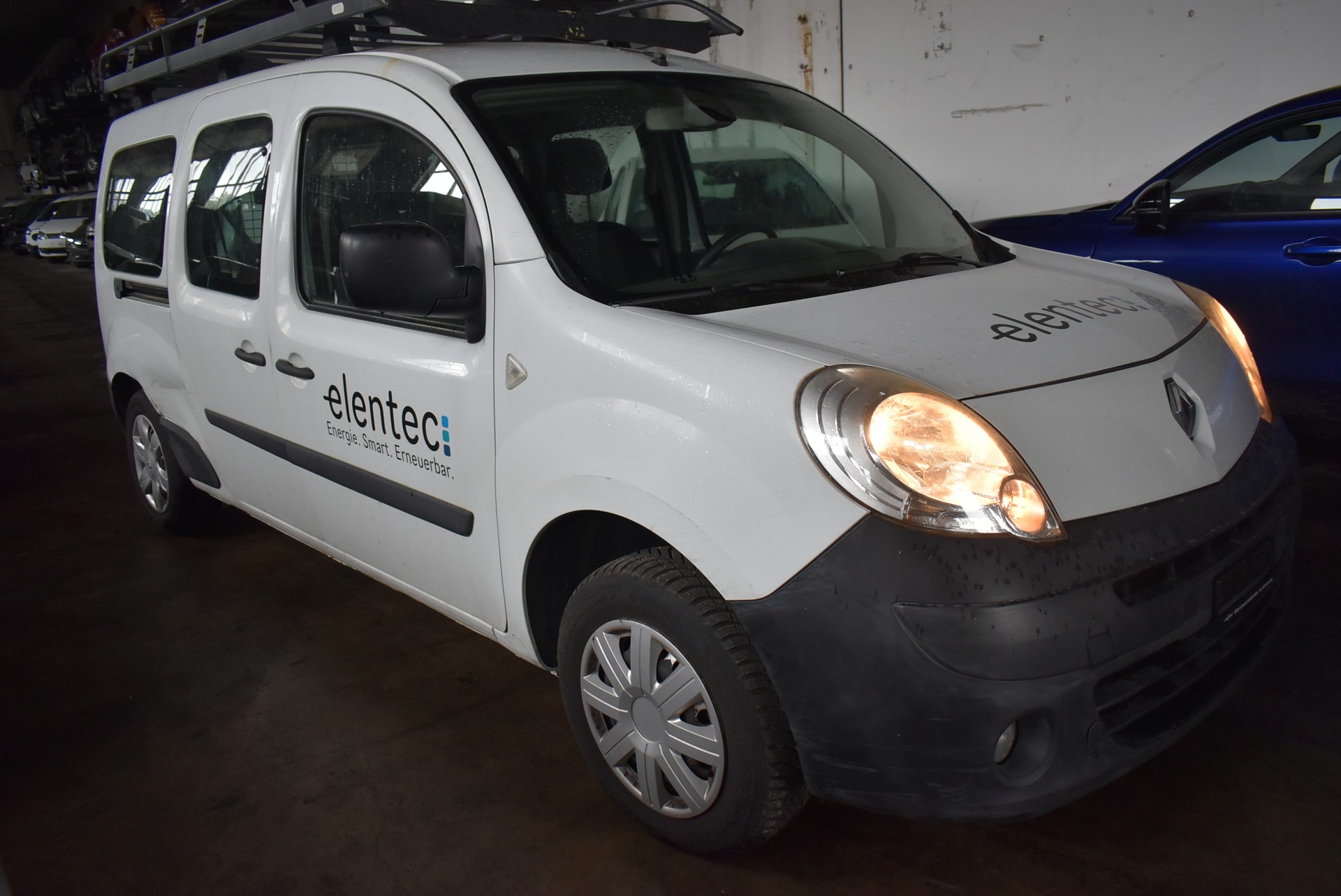 RENAULT Kangoo Maxi dCi 90 5 Plätze / 5 places