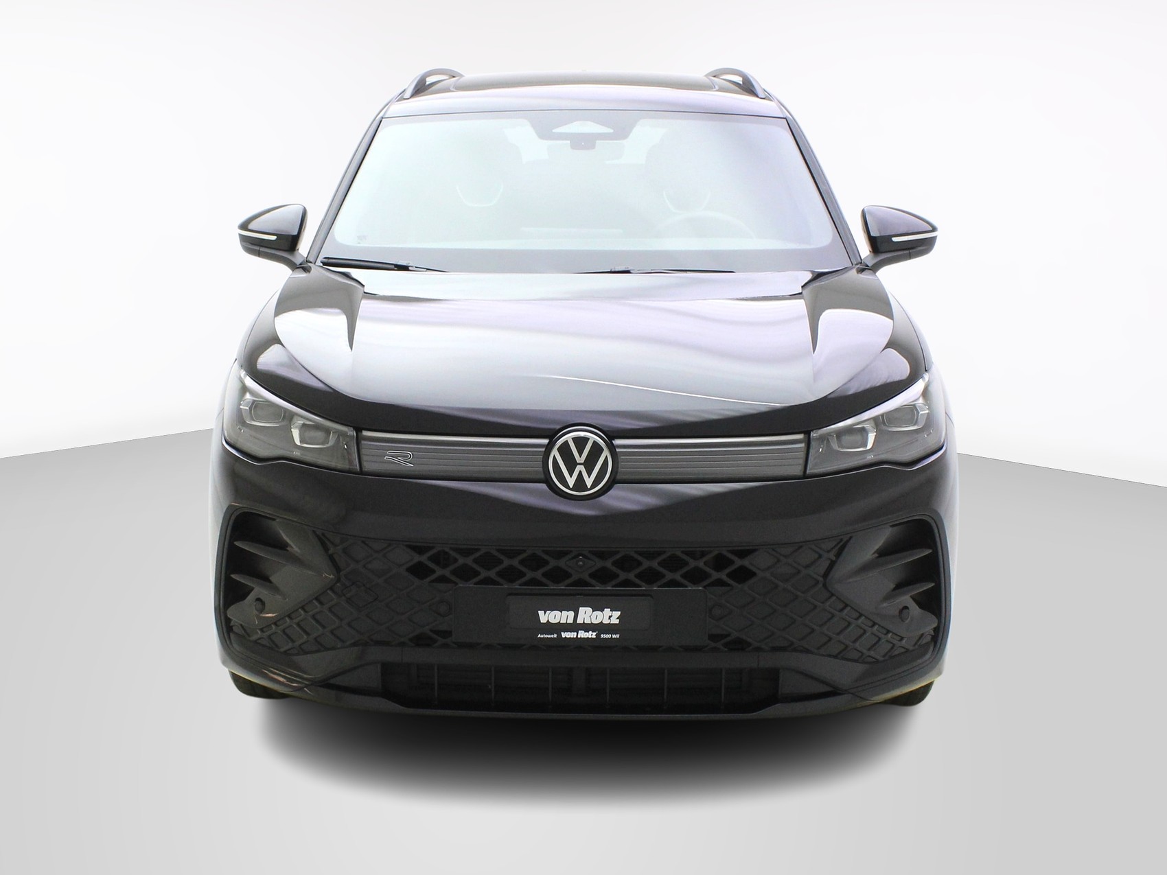VW Tiguan 2.0 TSI DSG R-Line Black Style 4Motion (2025)-image-4