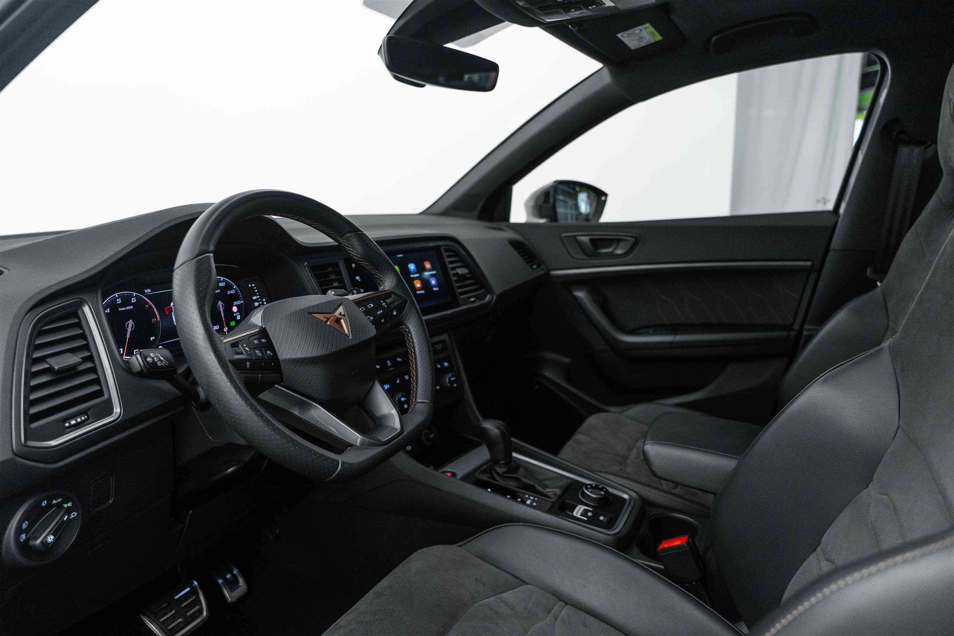 CUPRA Ateca 2.0TSI VZ 4Drive DSG 300PS-image-8