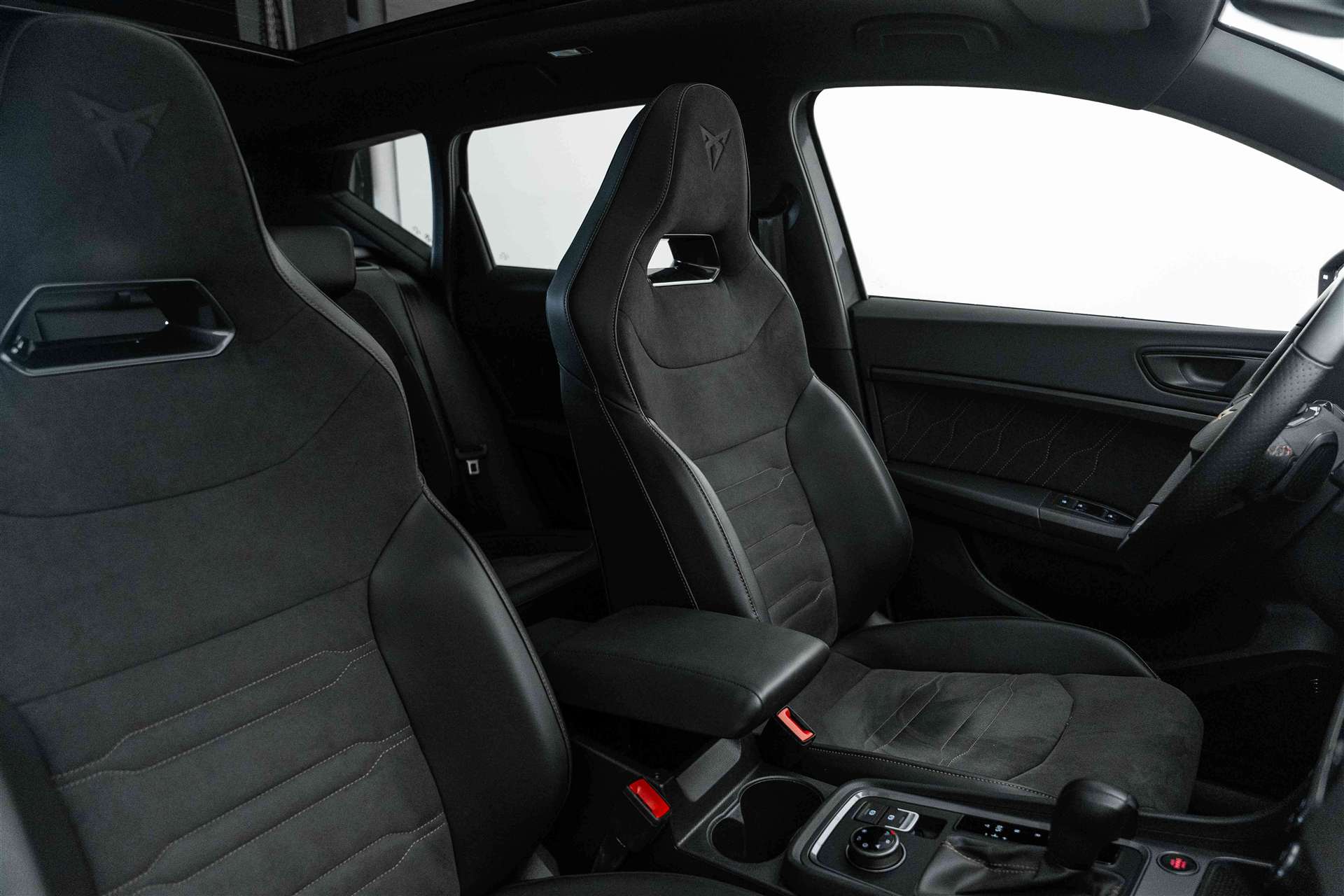 CUPRA Ateca 2.0TSI VZ 4Drive DSG 300PS-image-12