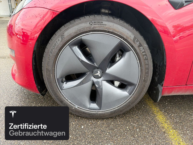 TESLA Model 3 Long Range AWD-image-4