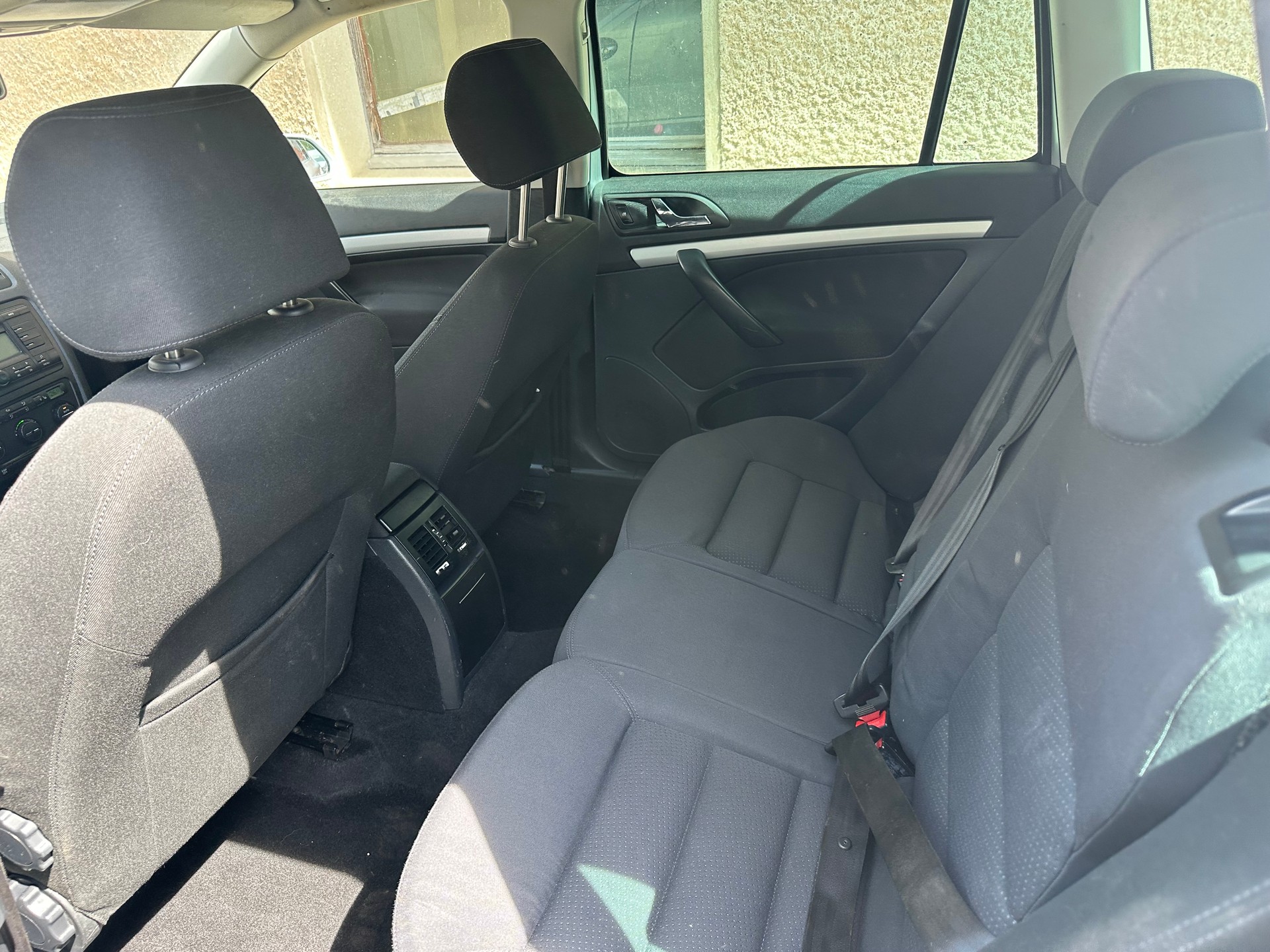 SKODA Octavia 1.9 TDI Adventure 4x4-image-6