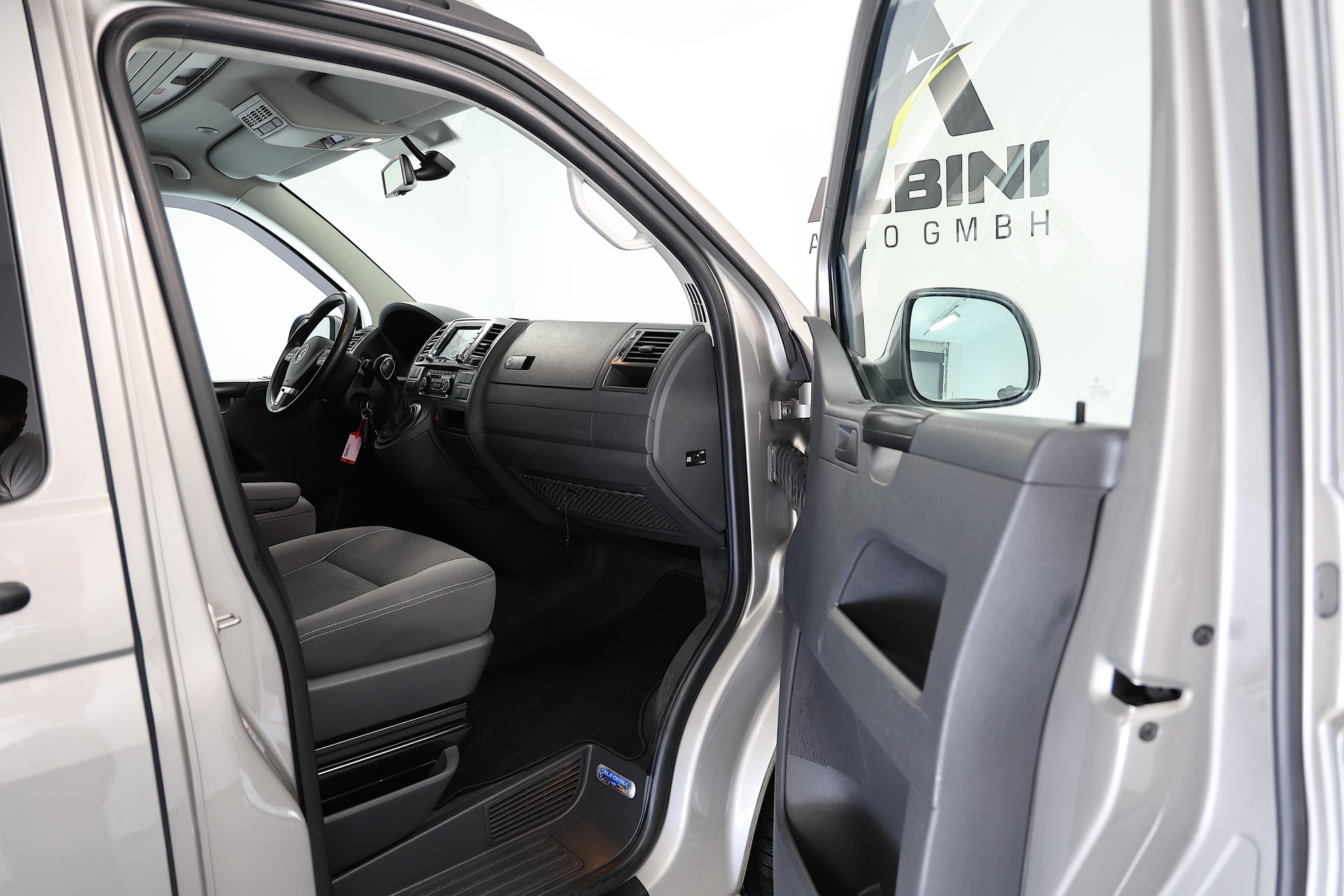 VW T5 California 2.0 Bi-TDI Beach 4Motion DSG *Motor revidiert* *Zahnriemen ersetzt*-image-11