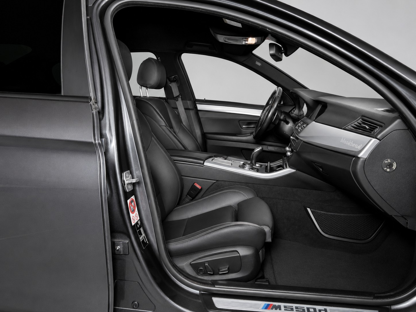 BMW M 550d xDrive M-Sport-image-7