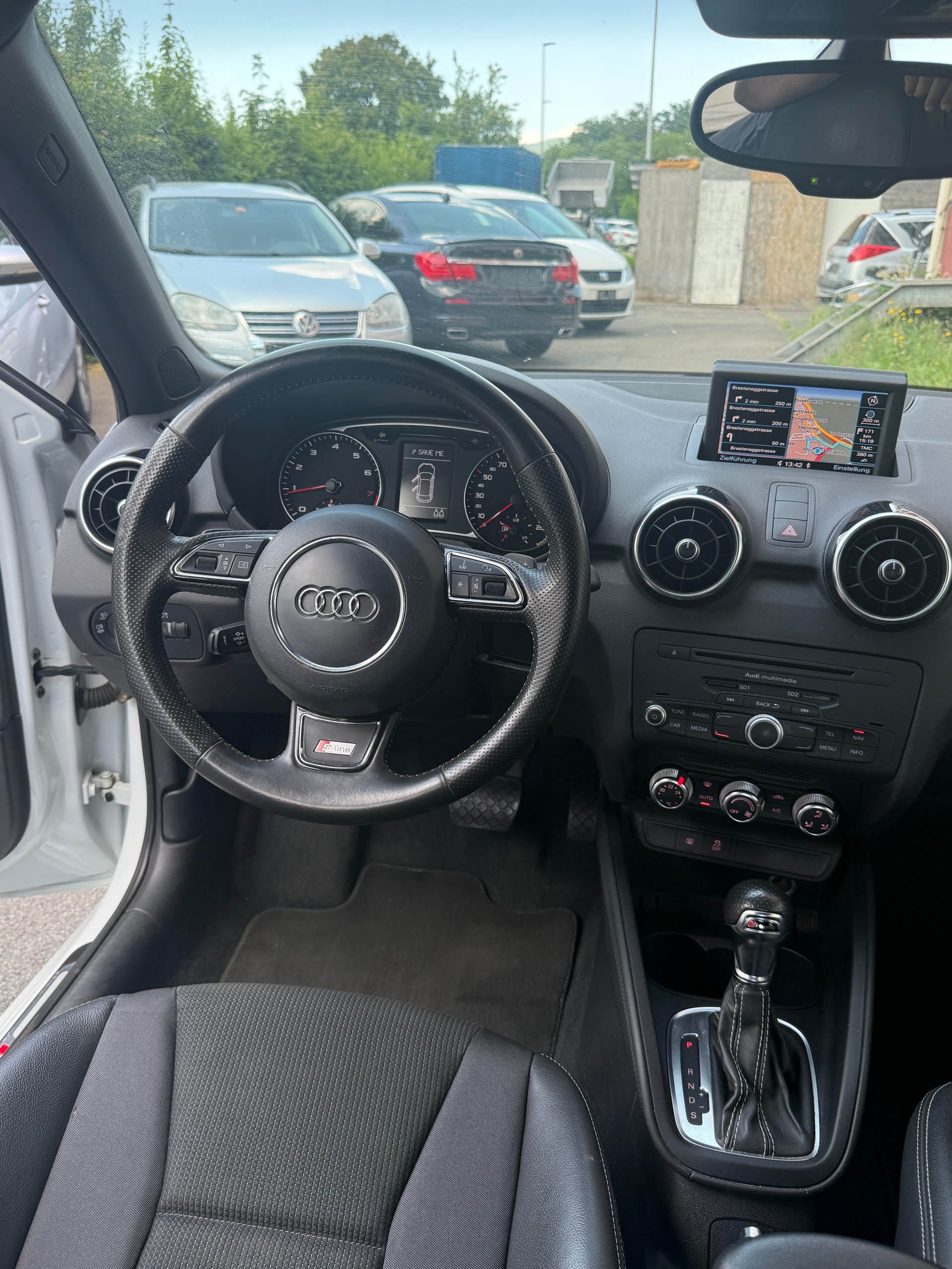 AUDI A1 Sportback Sport 1.4 TFSI Ambition S-tronic-image-9