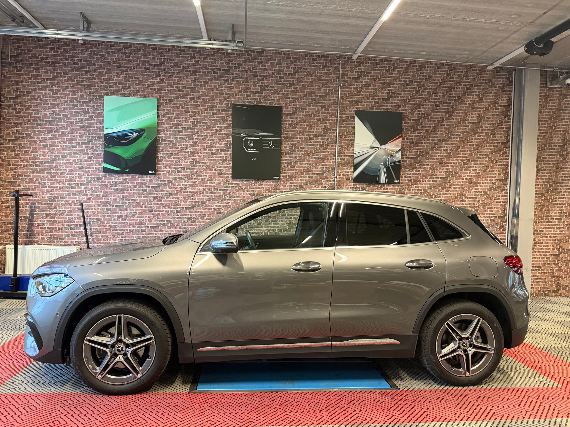 MERCEDES-BENZ GLA 250 e 8G-DCT AMG LINE-image-1