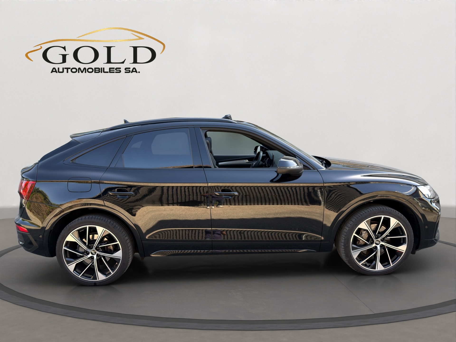 AUDI Q5 Sportback 40 TDI S-Line Blackedition quattro S-tronic-image-12