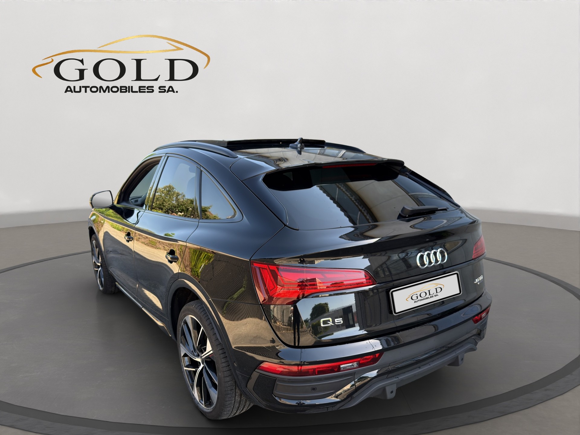 AUDI Q5 Sportback 40 TDI S-Line Blackedition quattro S-tronic-image-10