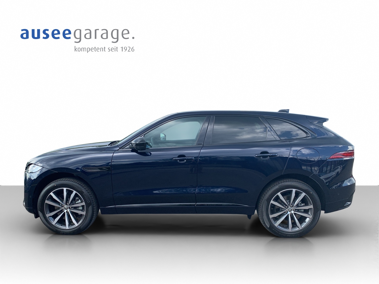 JAGUAR F-Pace 2.0 P400e R-Dynamic HSE 90th Anniversary Ed. AWD 90-image-1